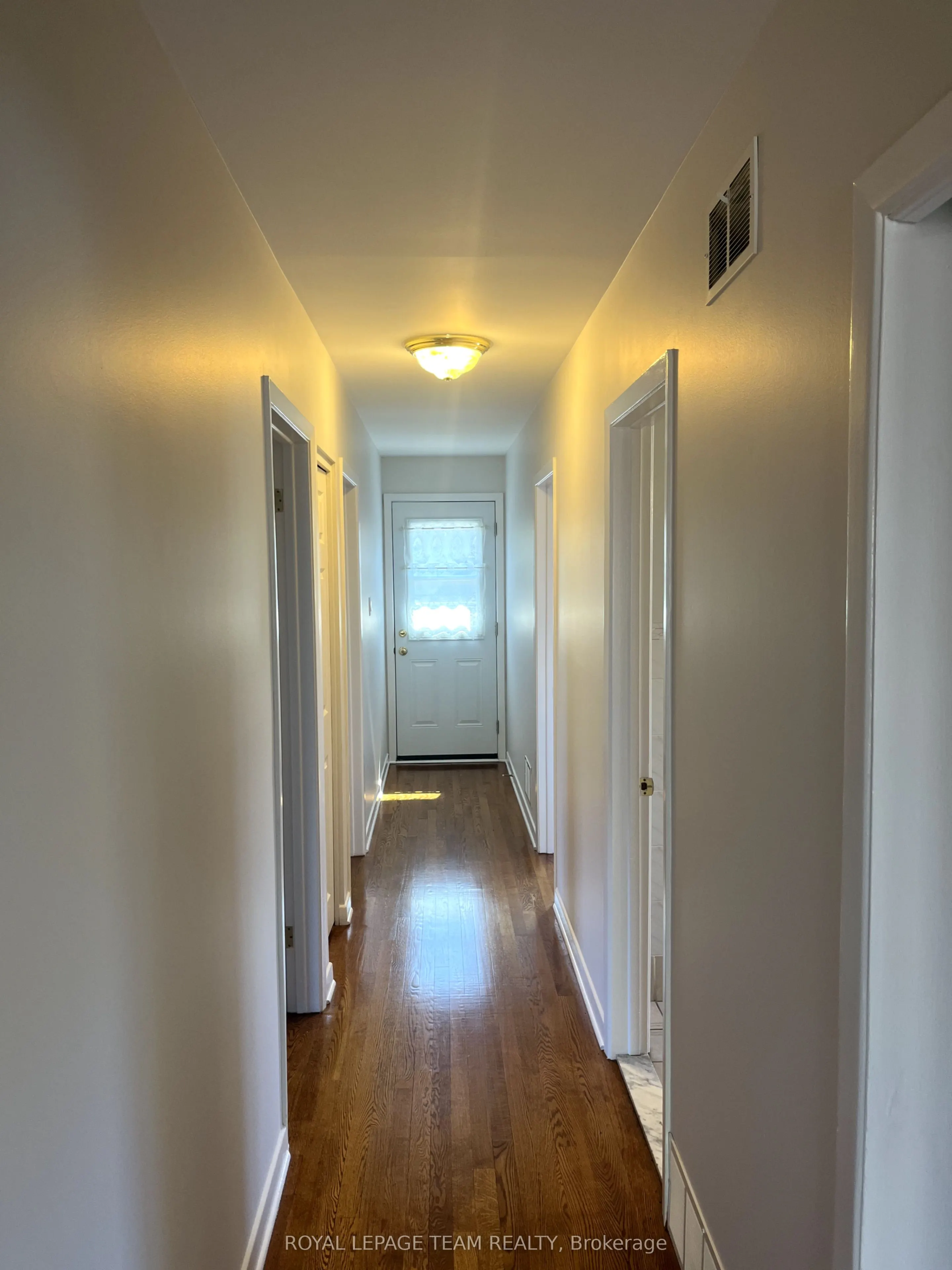 2656 Don Street, #B - Upper