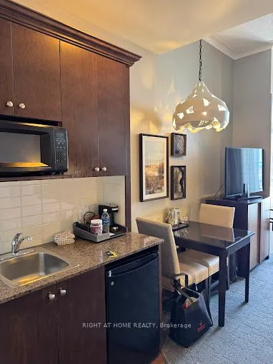 220 Gord Canning Drive, #281/279