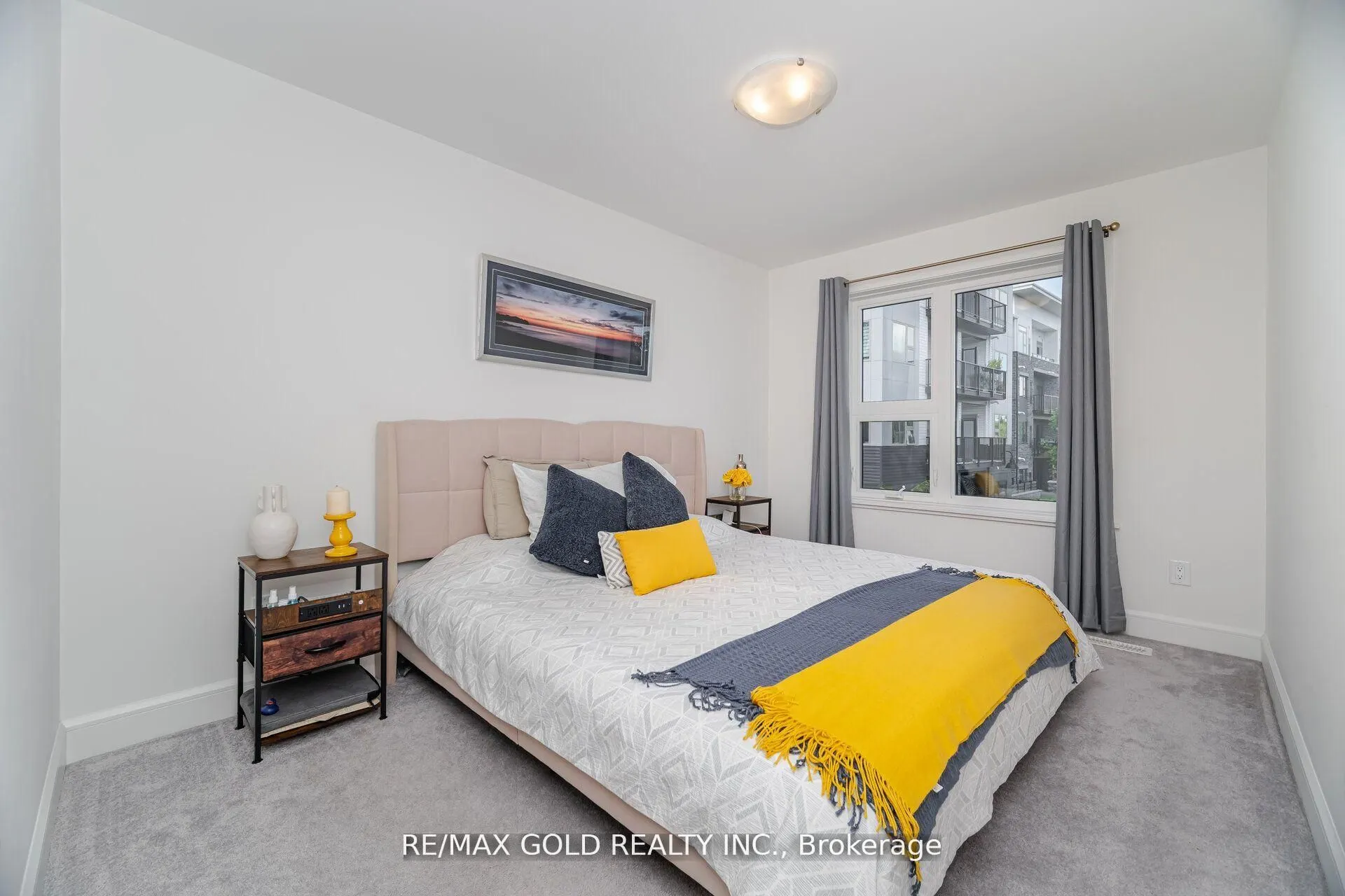 110 Fergus Avenue, #1