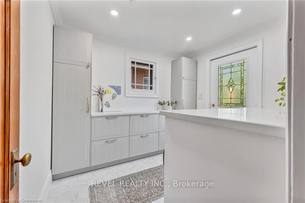 37 Burris Street