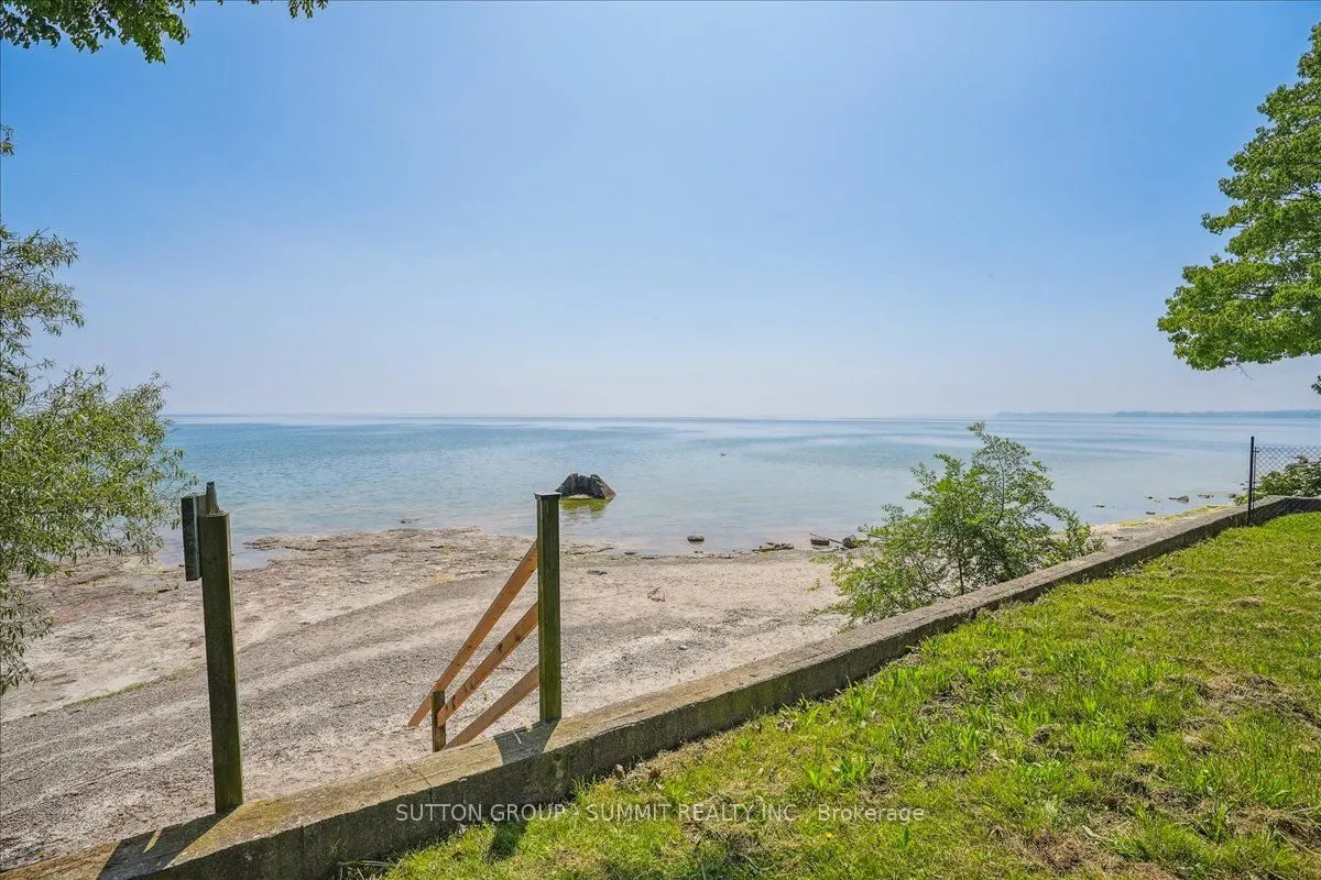 40 Hoover Point Lane