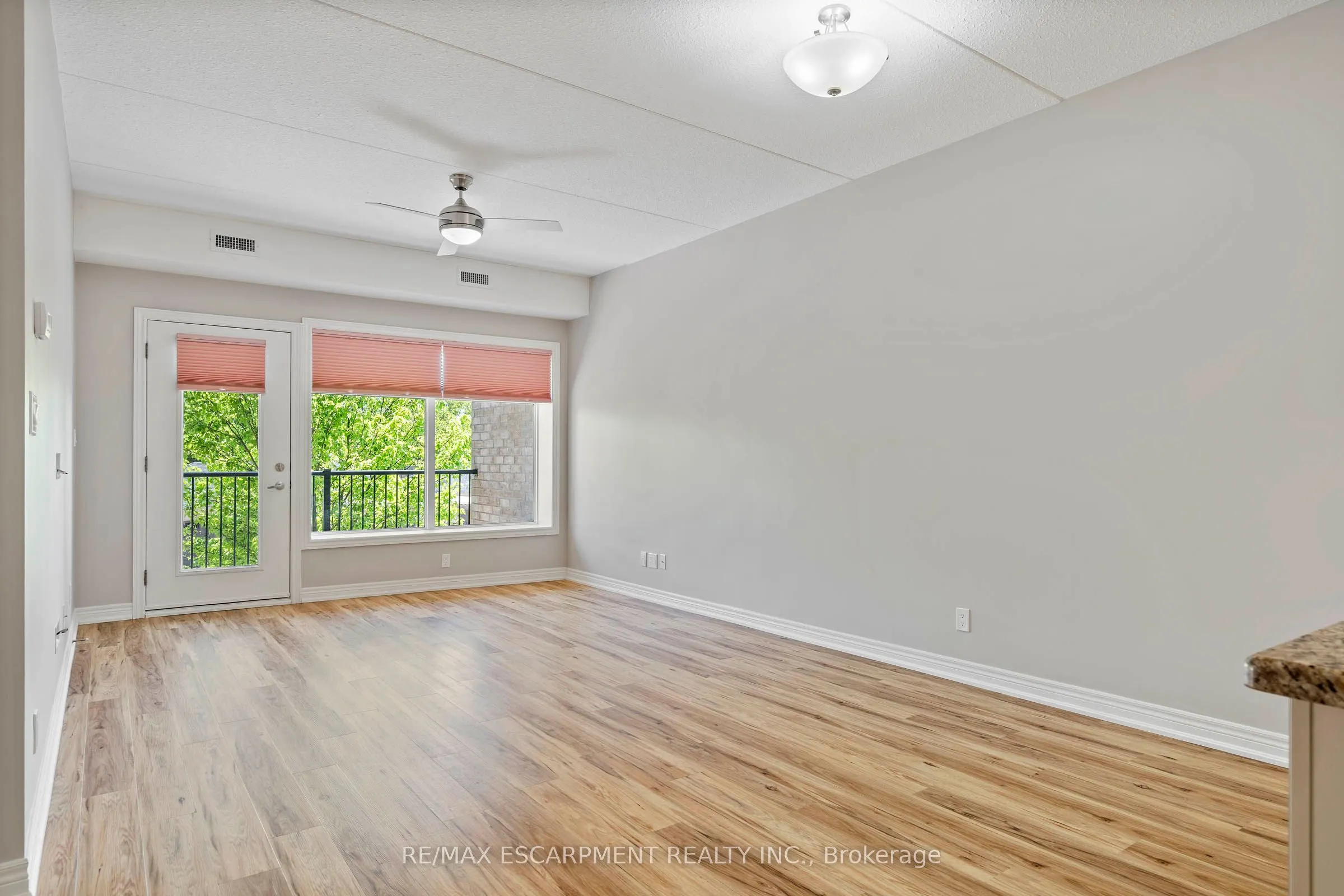 4644 Pettit Avenue, #213