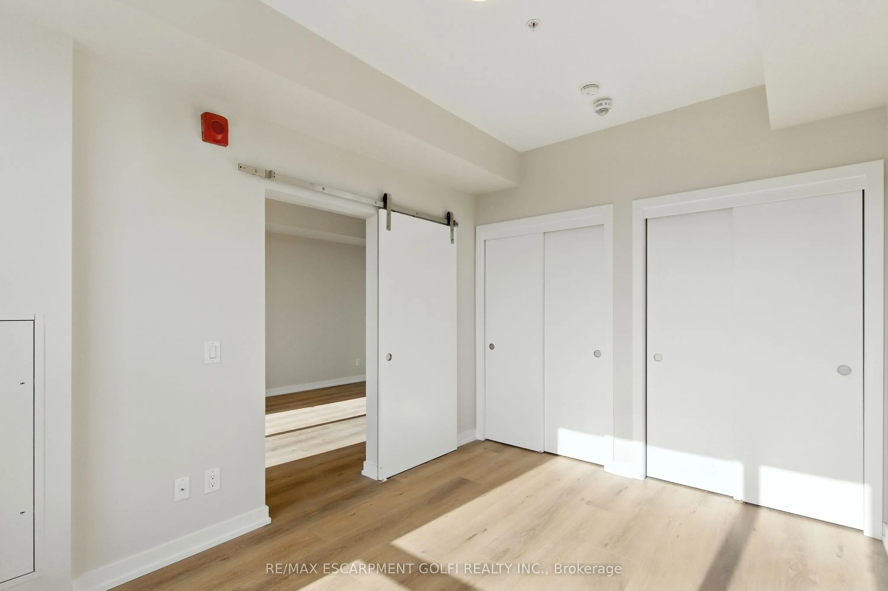 10 Esplanade Lane, #310