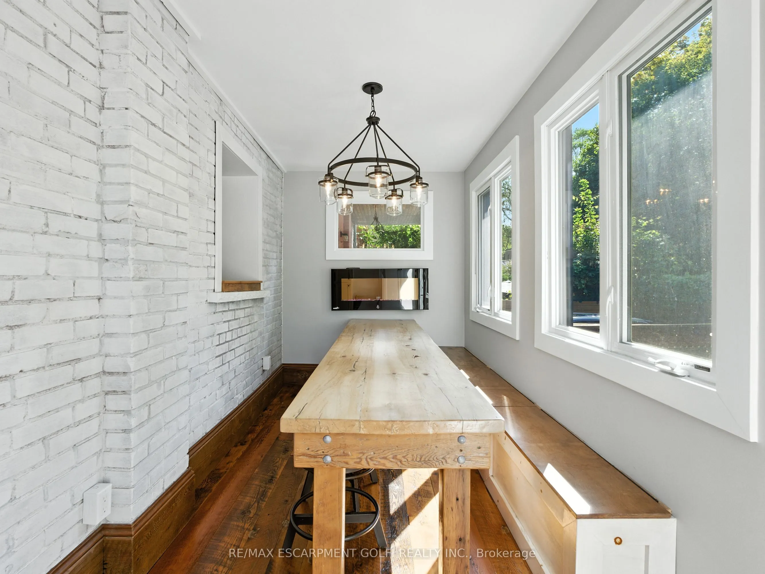 284 Cumberland Avenue