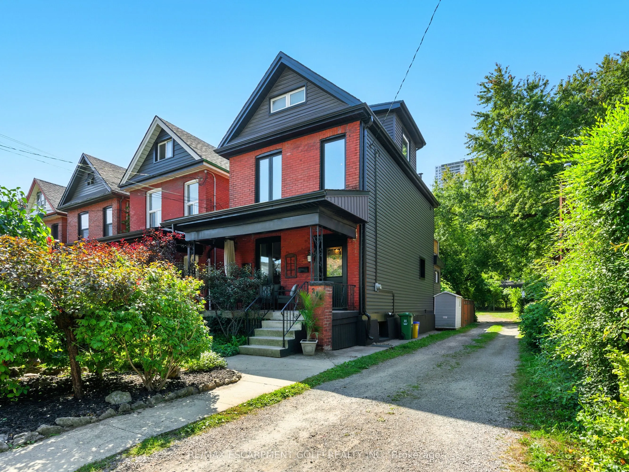 284 Cumberland Avenue