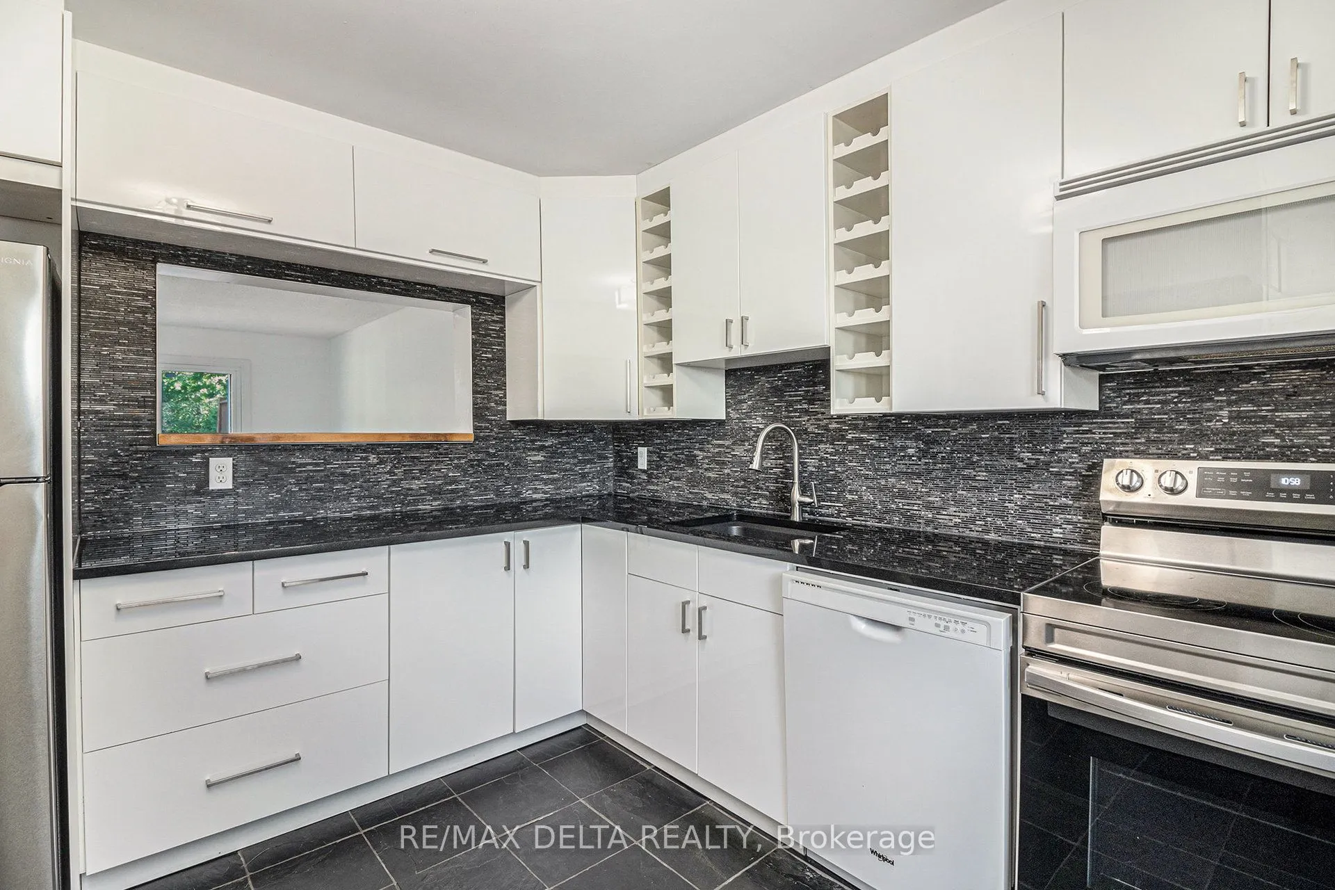 1345 Cedarcroft Crescent