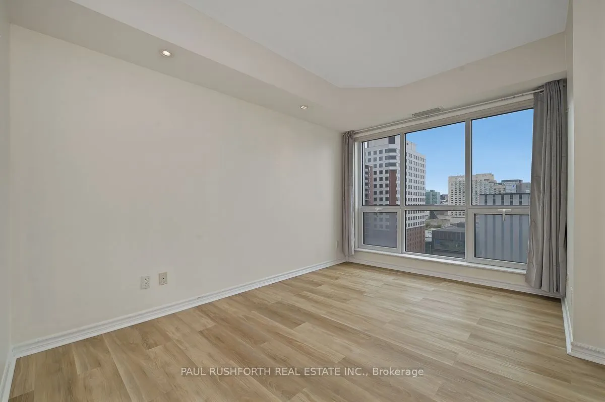 200 Rideau Street