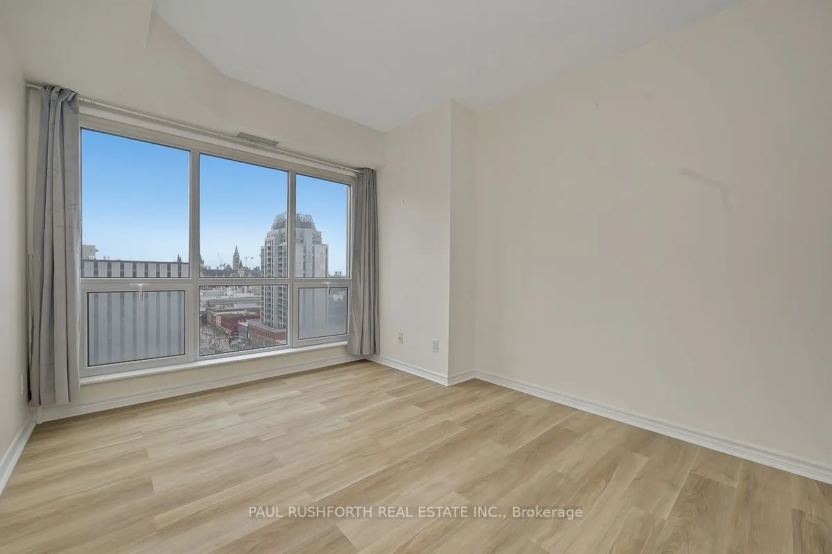 200 Rideau Street