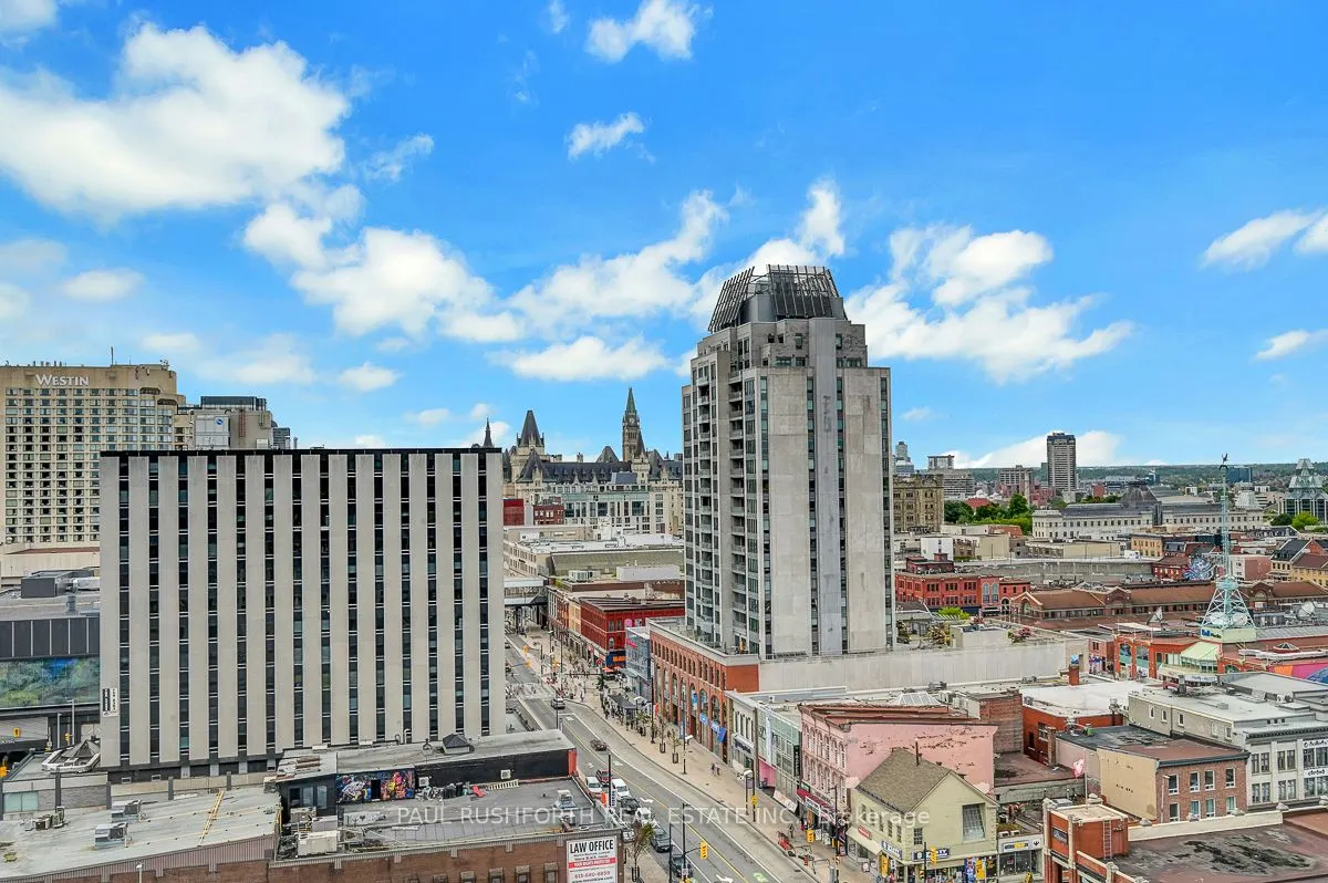 200 Rideau Street