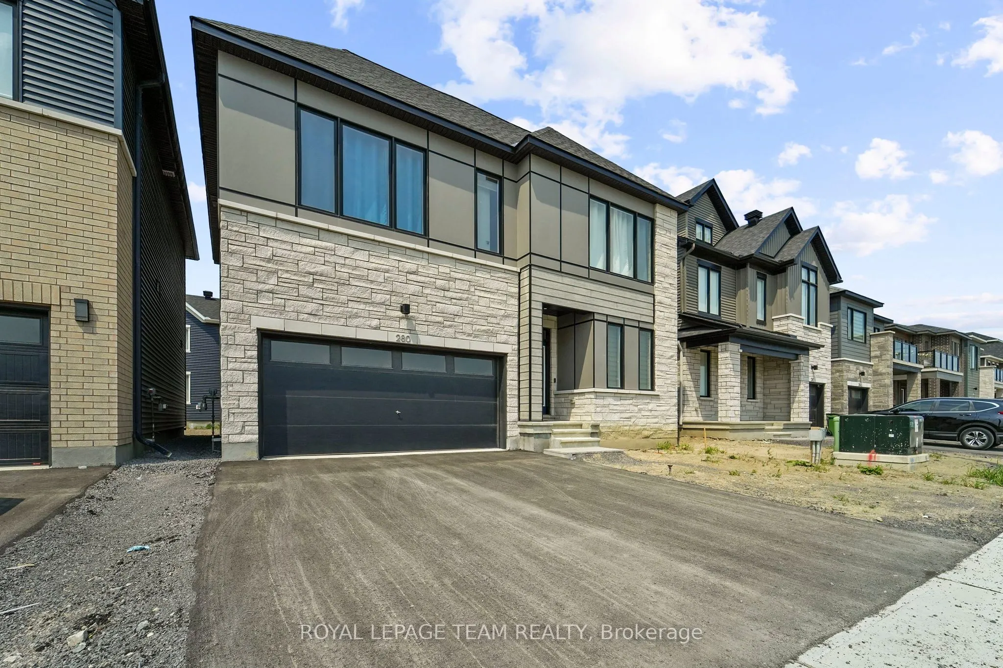 280 Sapling Grove