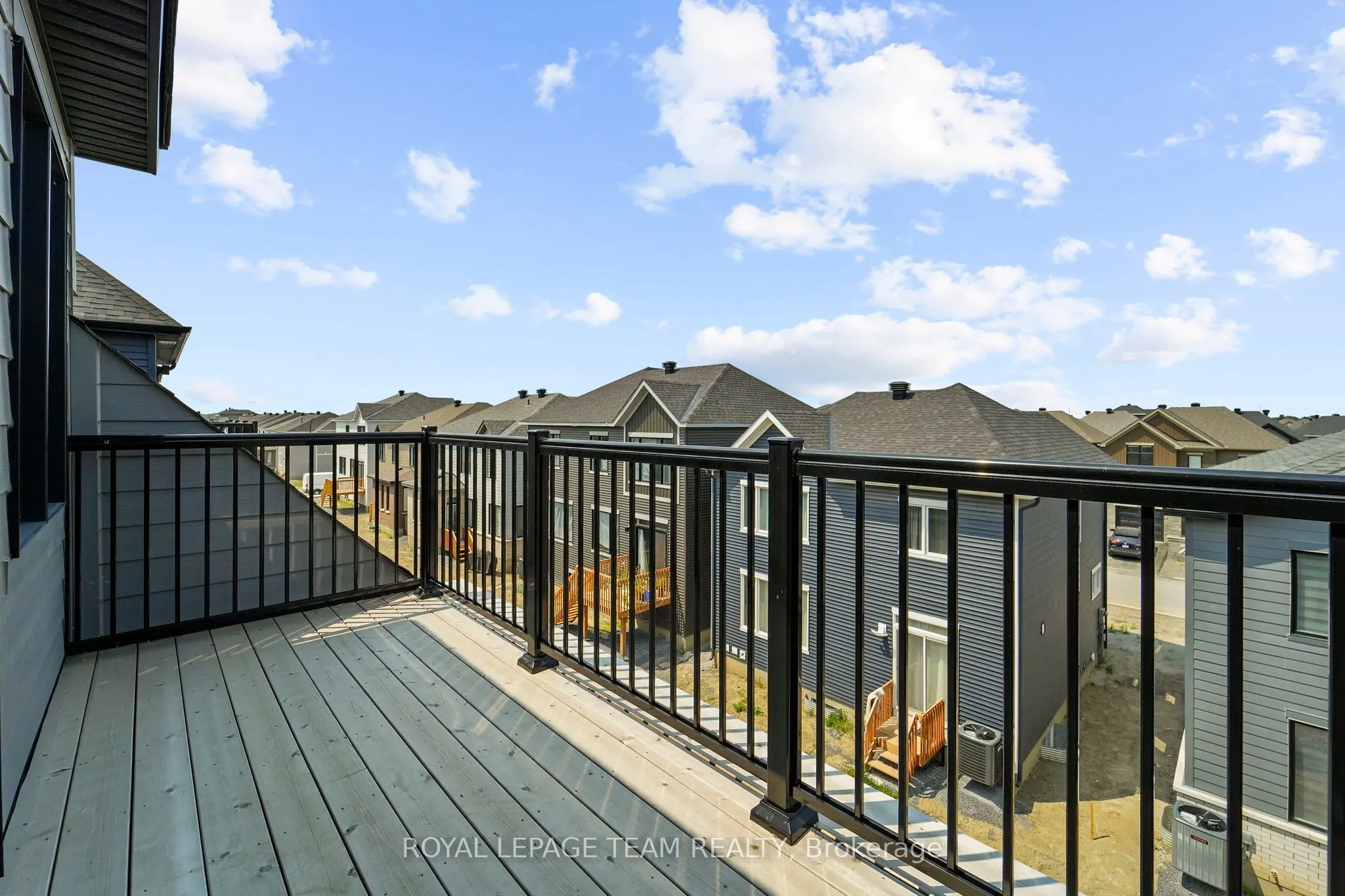 280 Sapling Grove