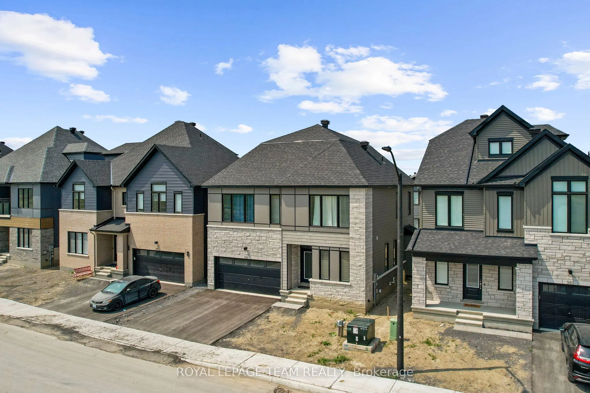 280 Sapling Grove