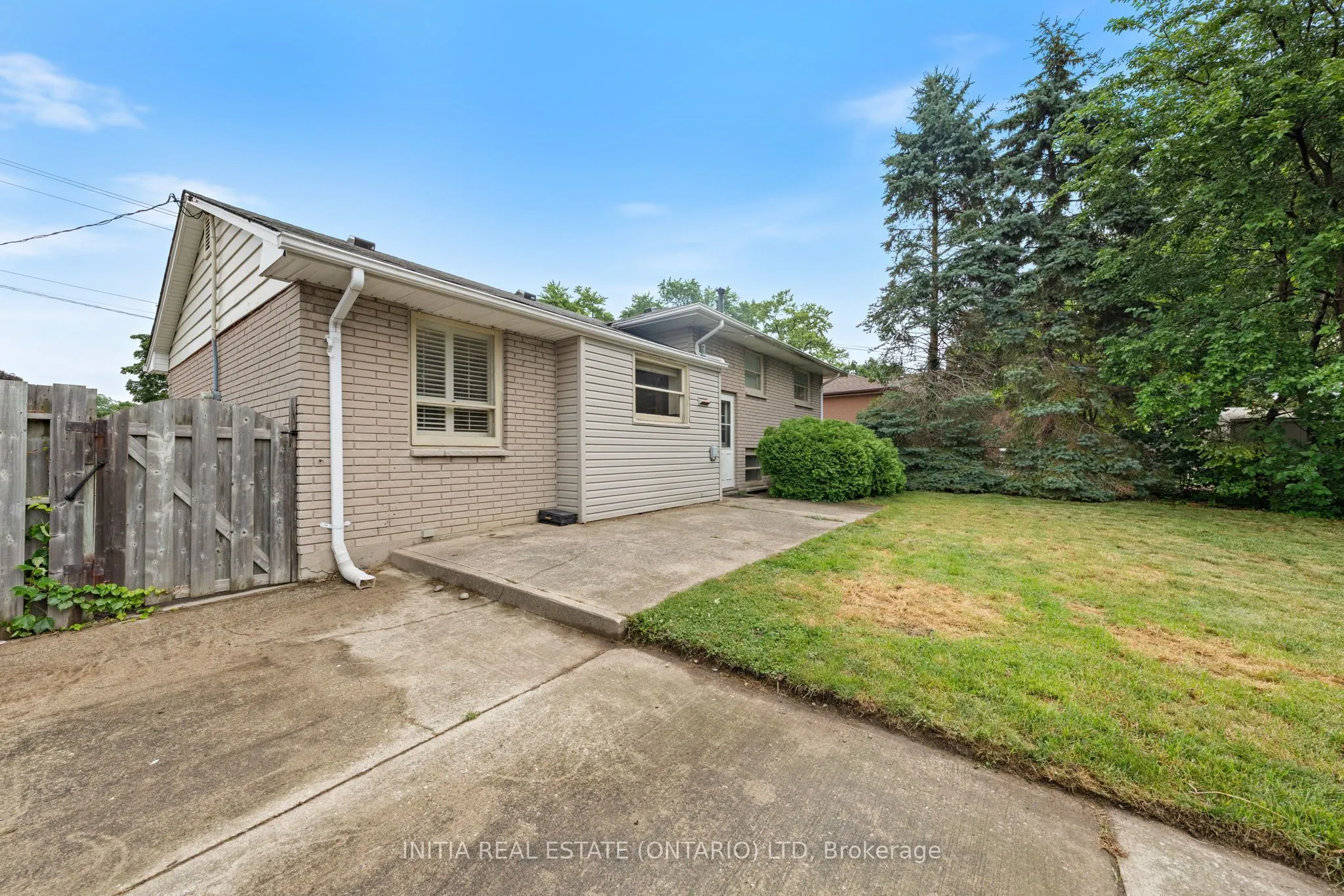 711 Cathcart Boulevard