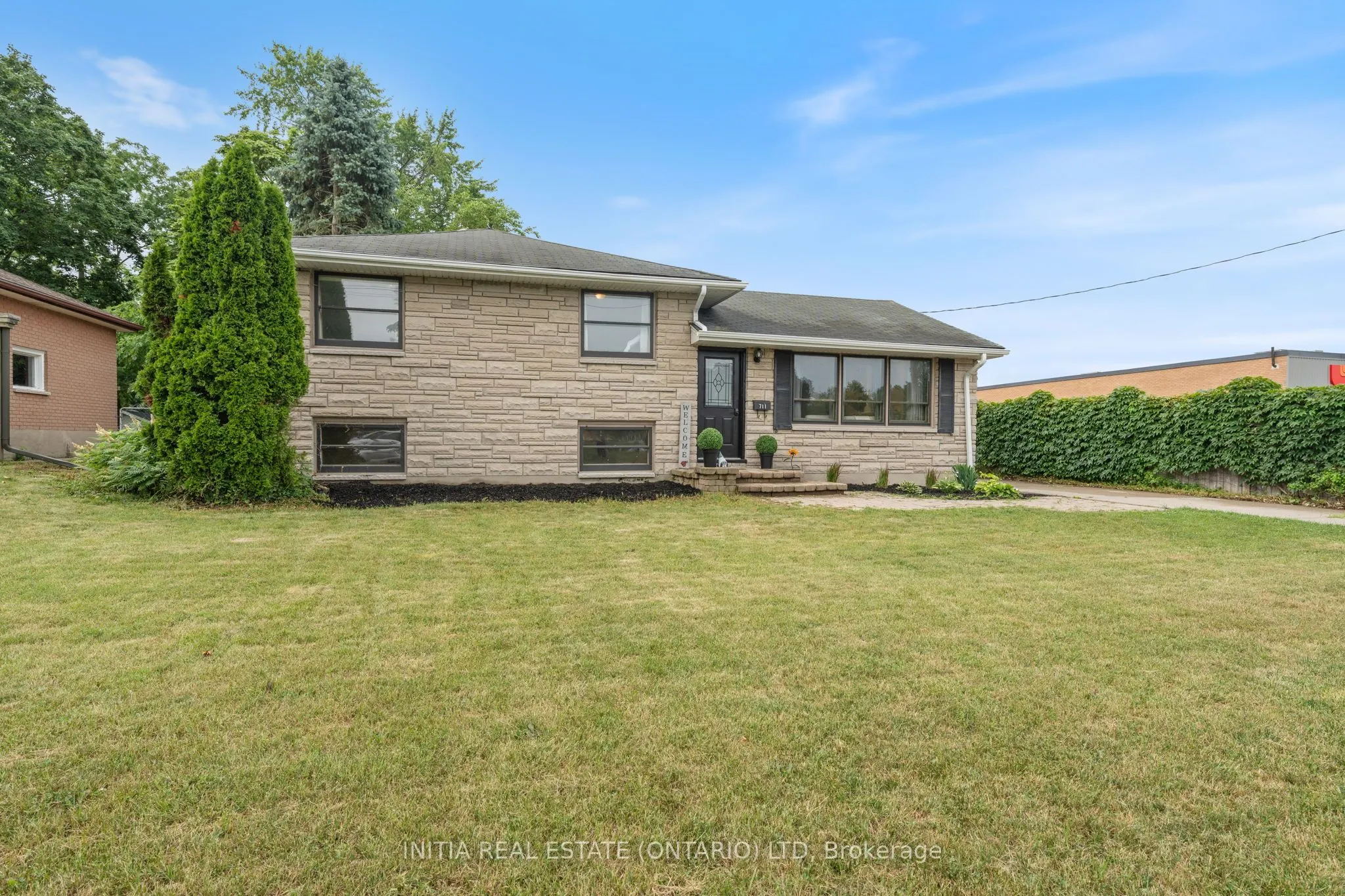 711 Cathcart Boulevard
