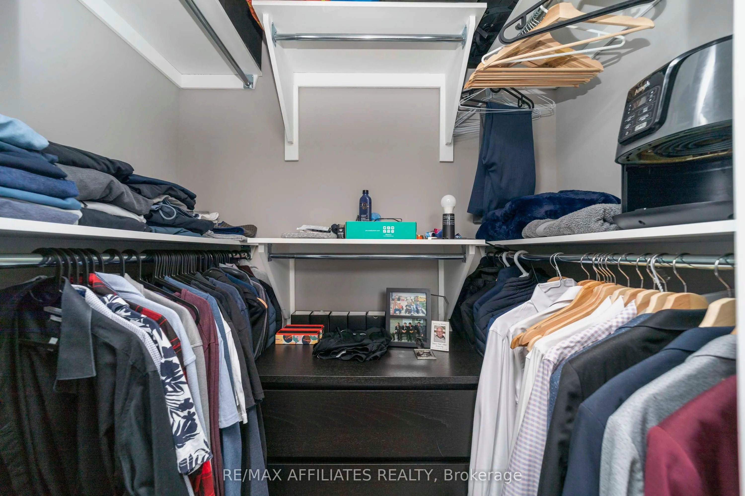 150 Greenfield Avenue, #503