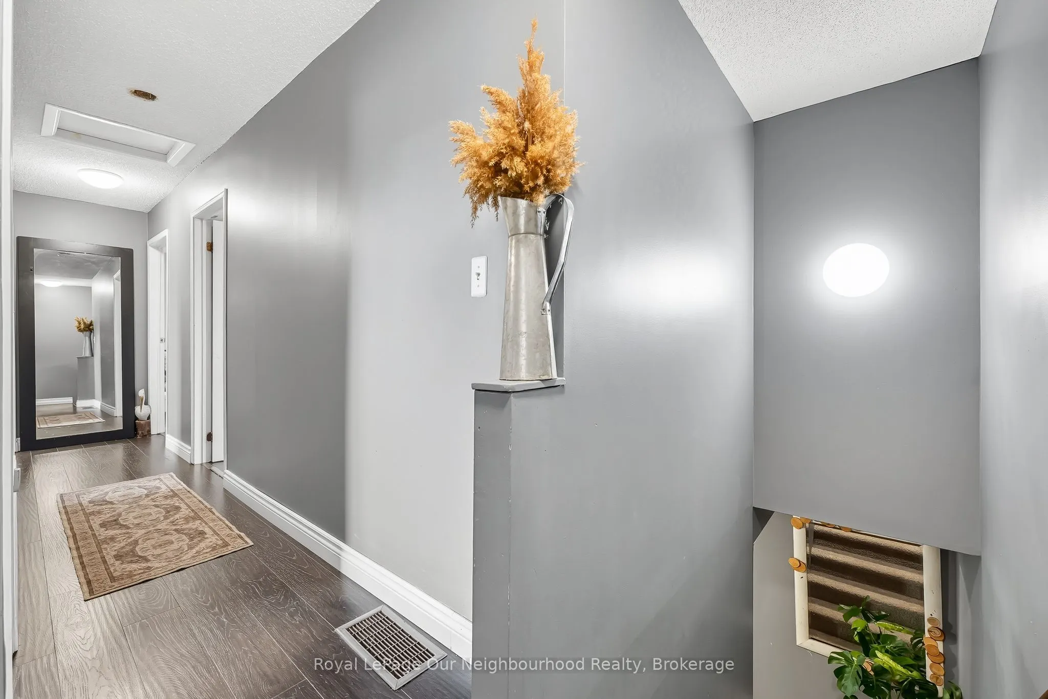 17 Elgin Street W