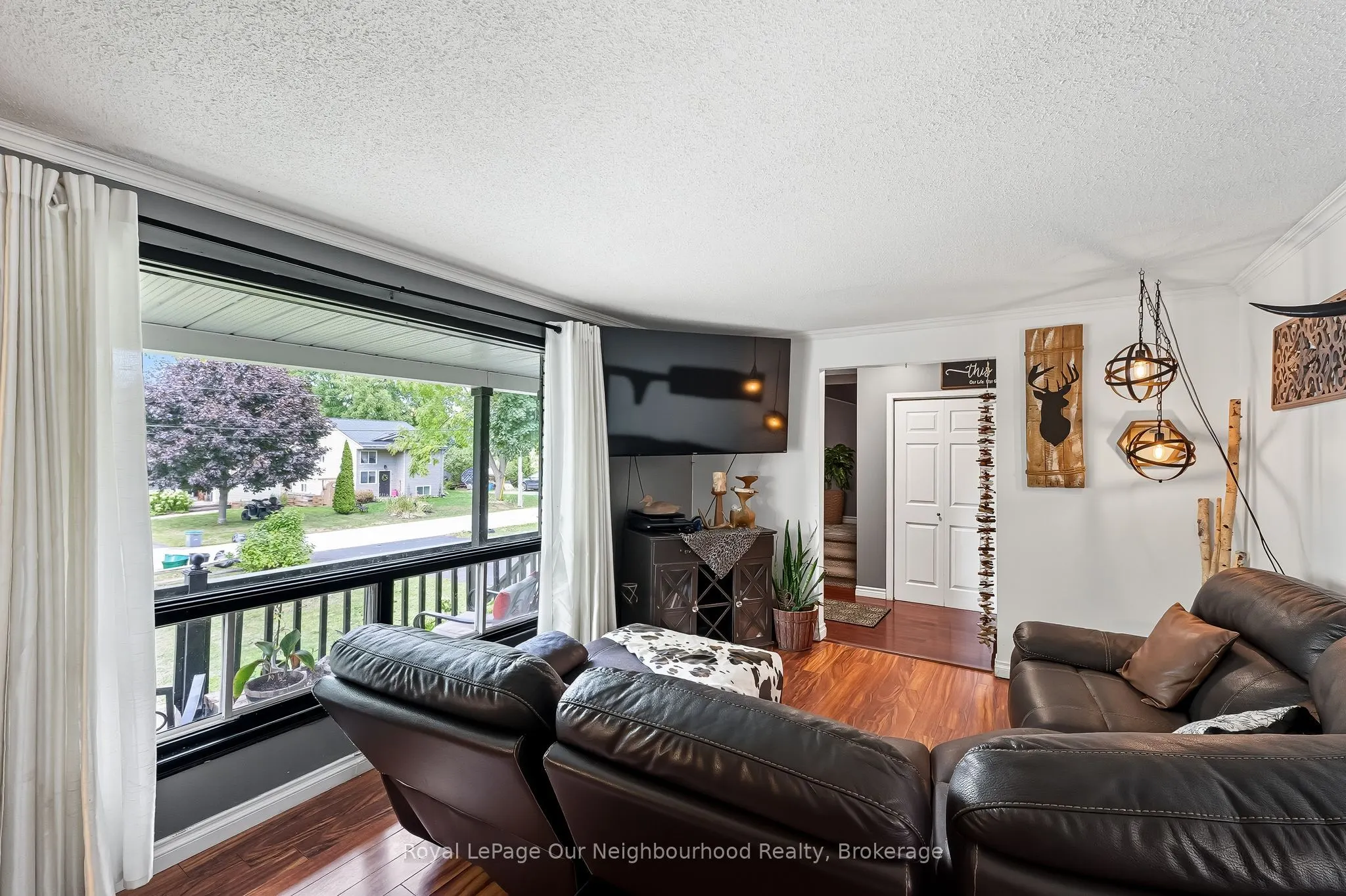 17 Elgin Street W