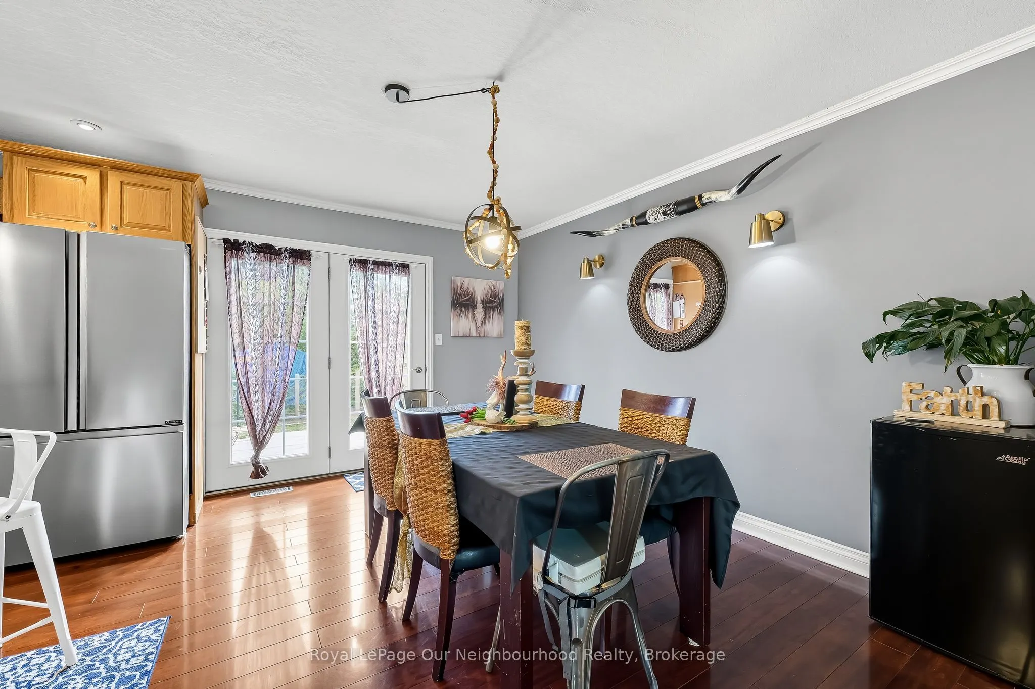17 Elgin Street W