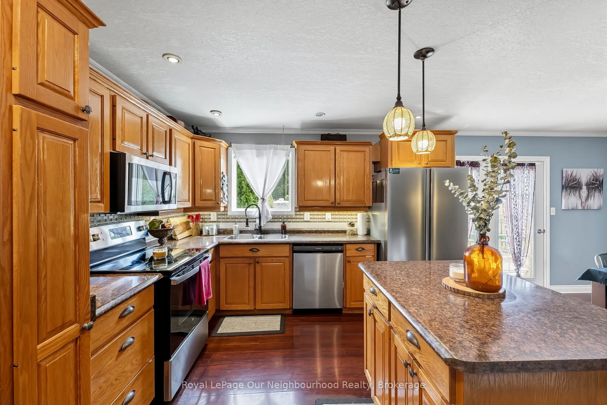 17 Elgin Street W