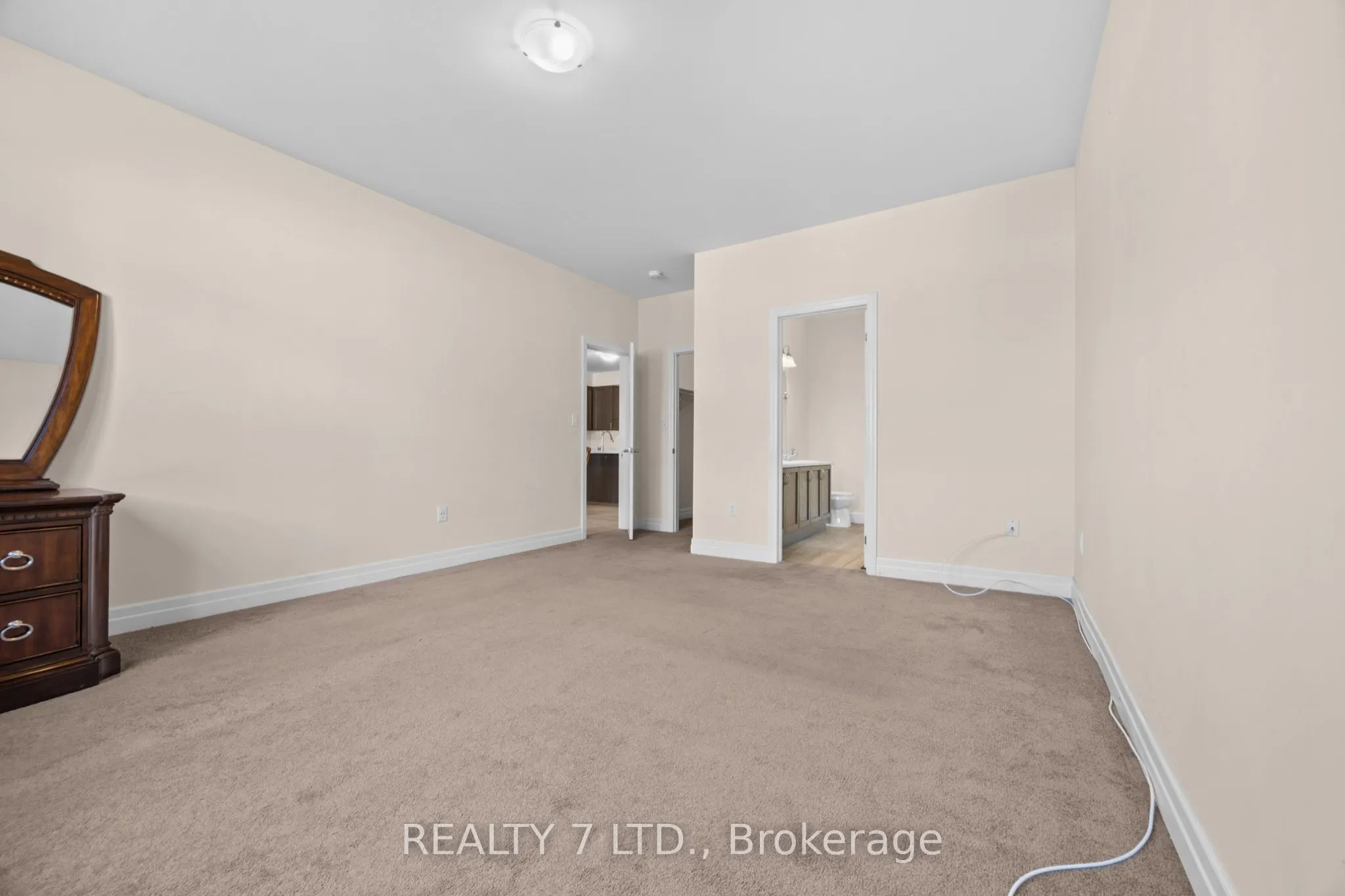 4427 SHUTTLEWORTH Drive