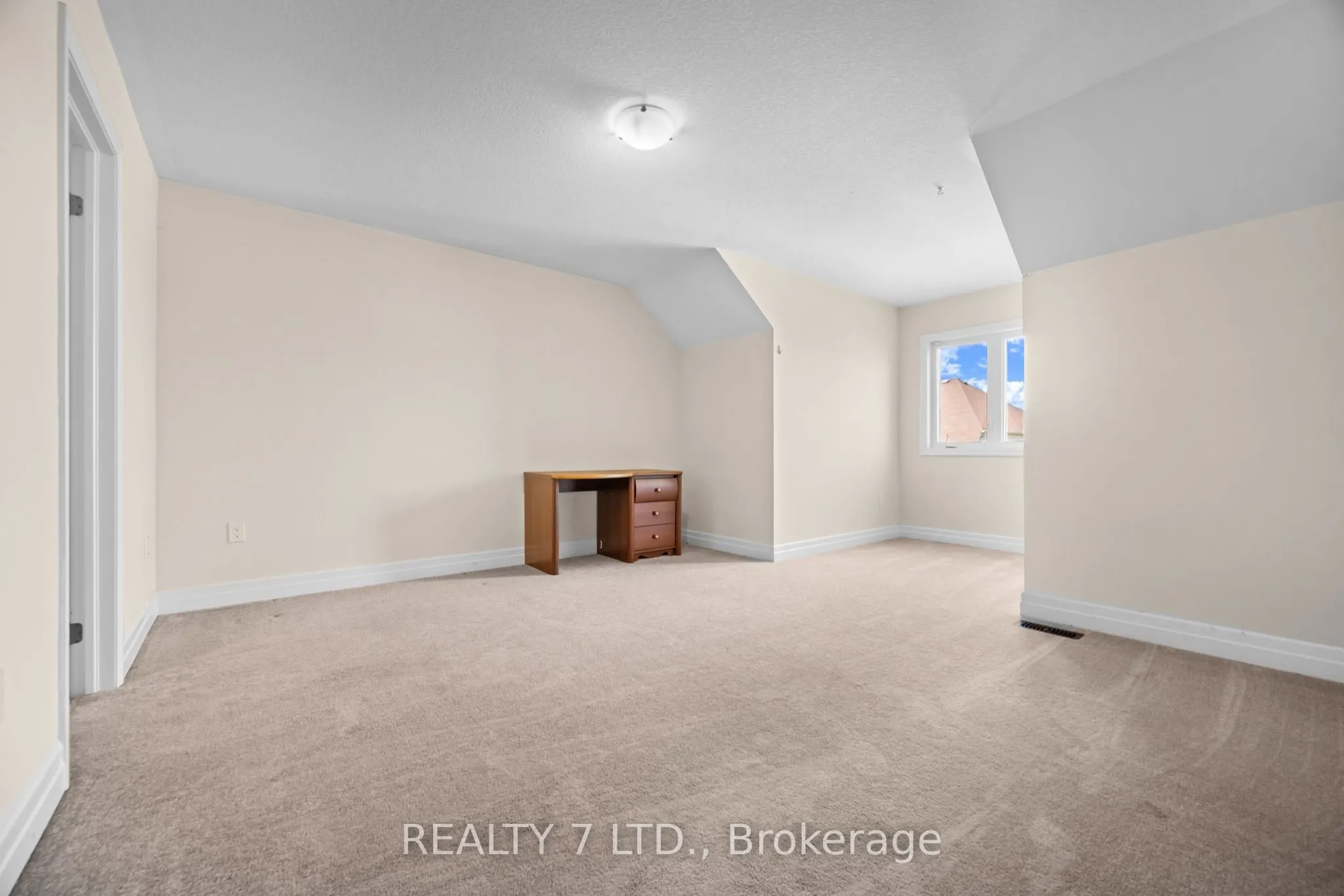 4427 SHUTTLEWORTH Drive