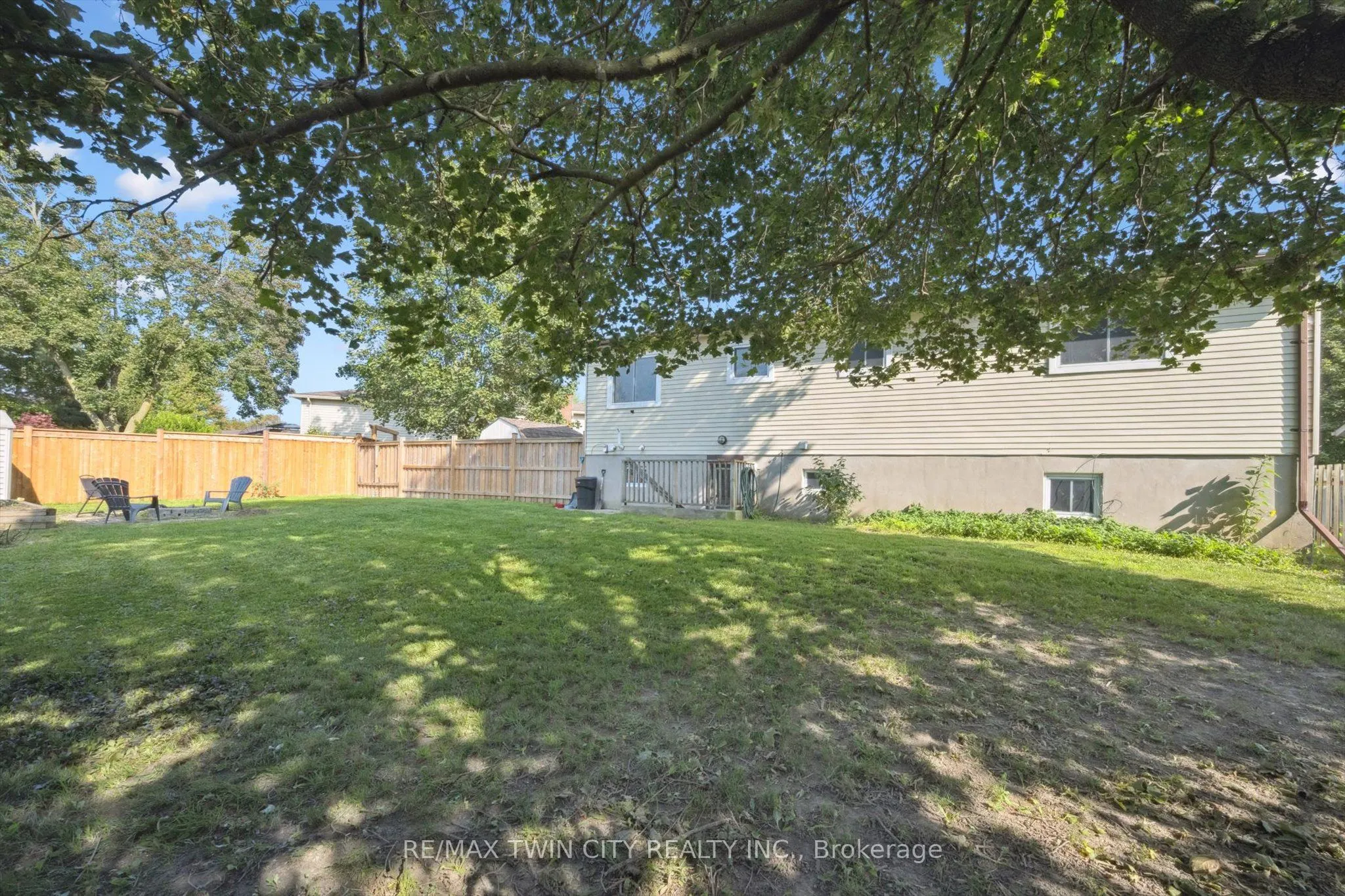 230 Arris Crescent
