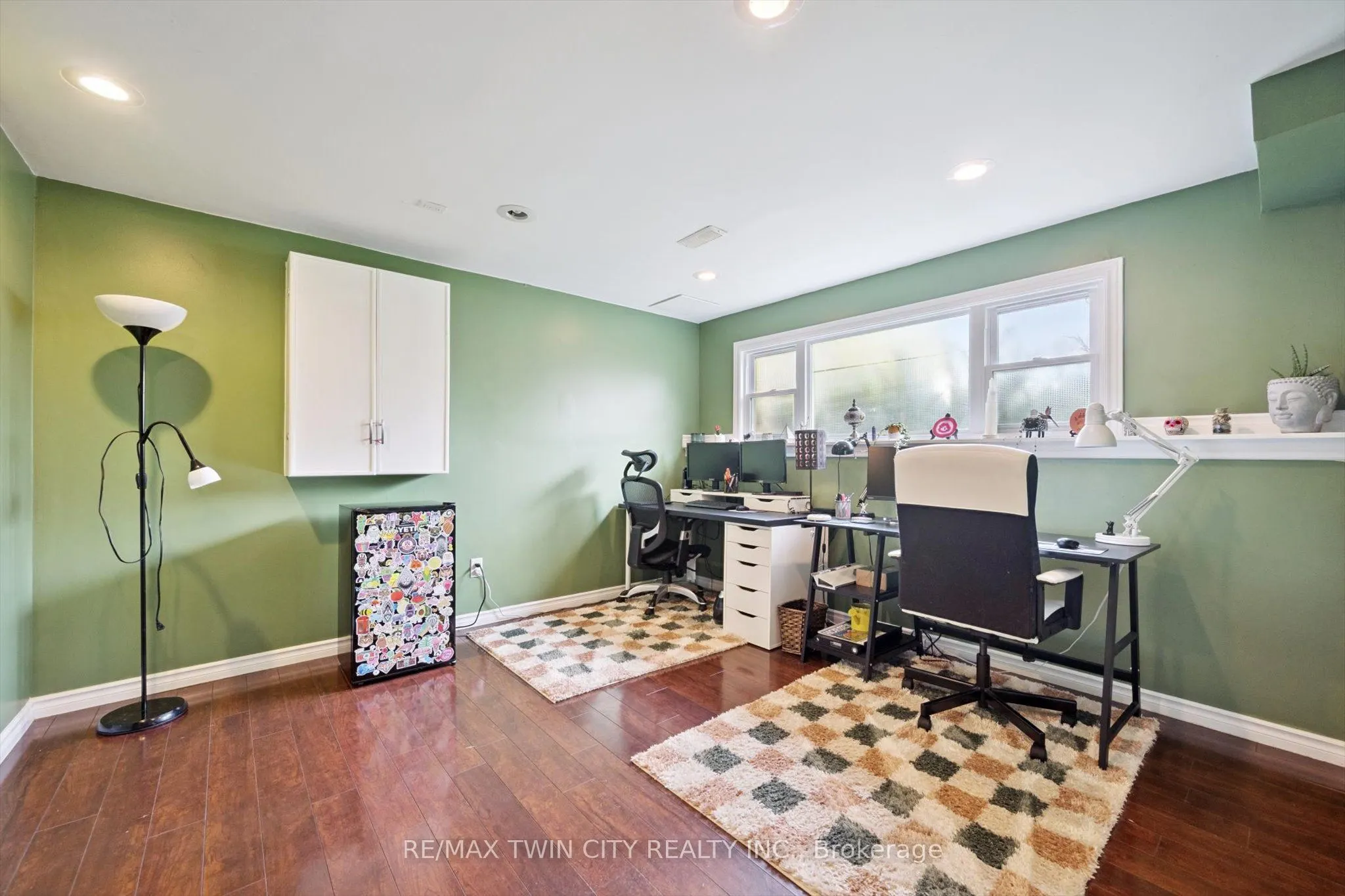 230 Arris Crescent