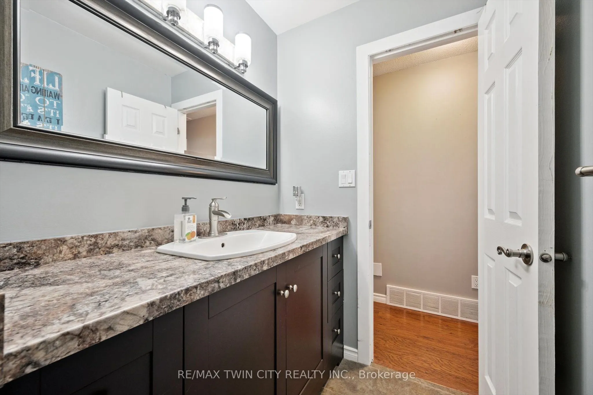 230 Arris Crescent