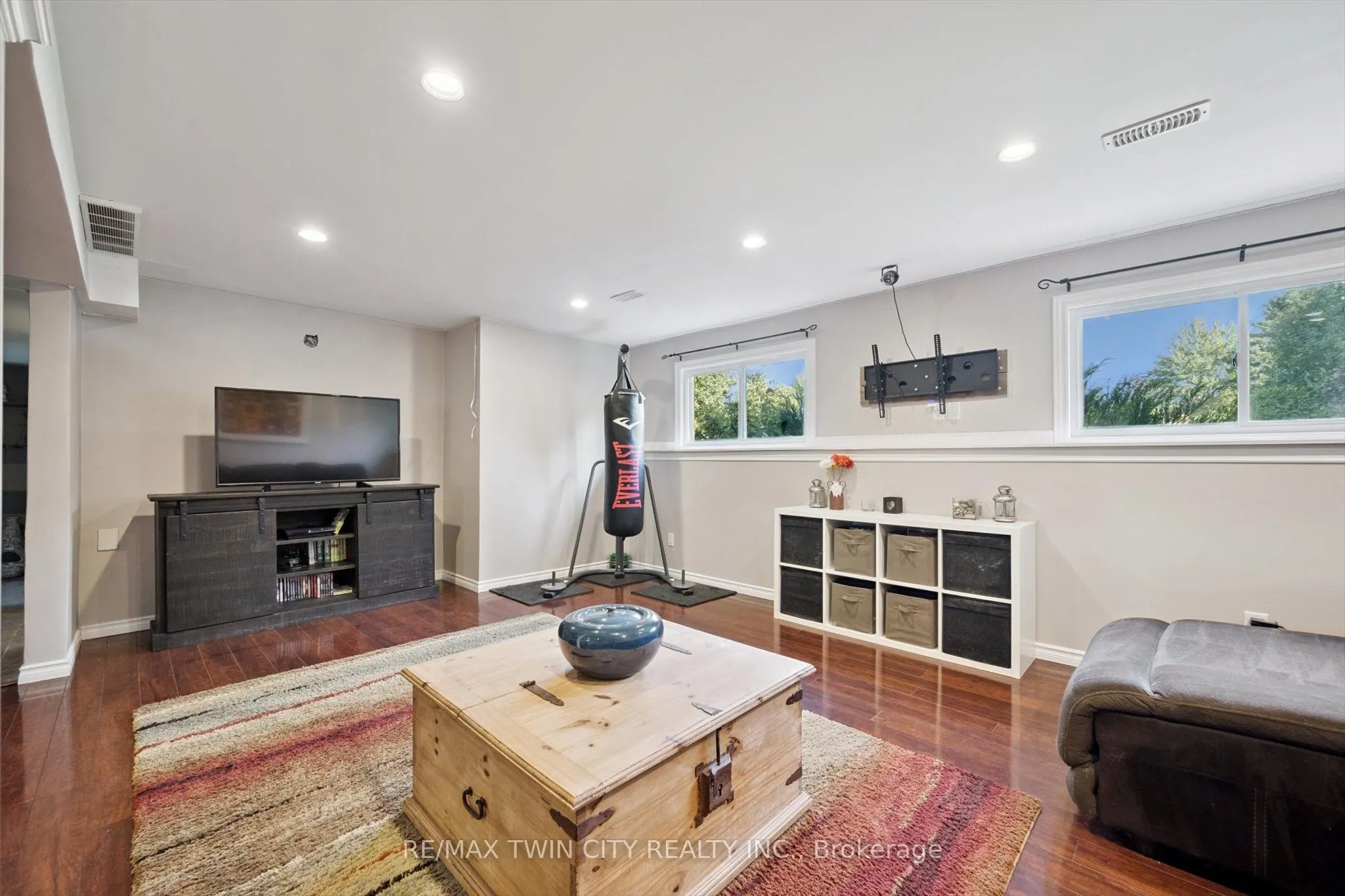 230 Arris Crescent
