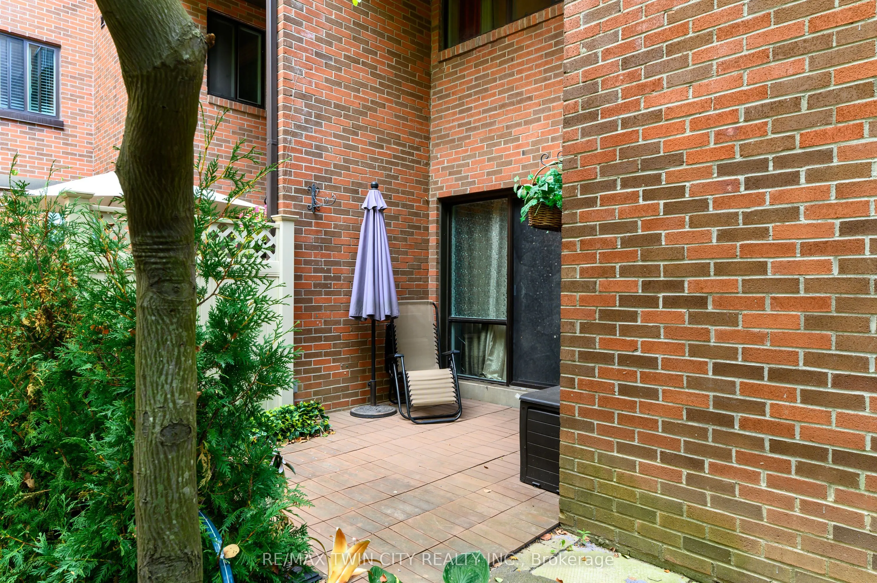 36 HAYHURST Road, #160