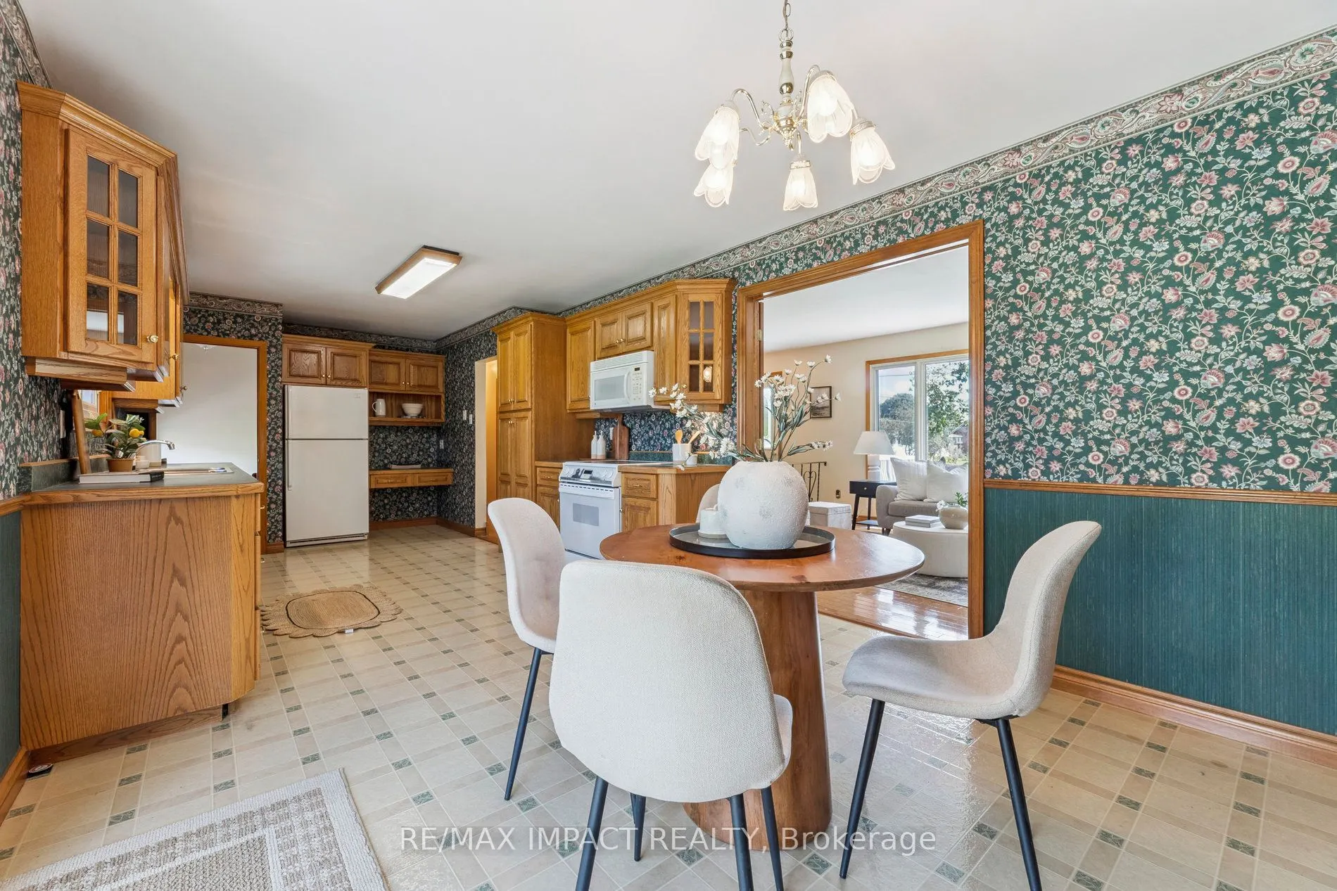 298 Plati Avenue