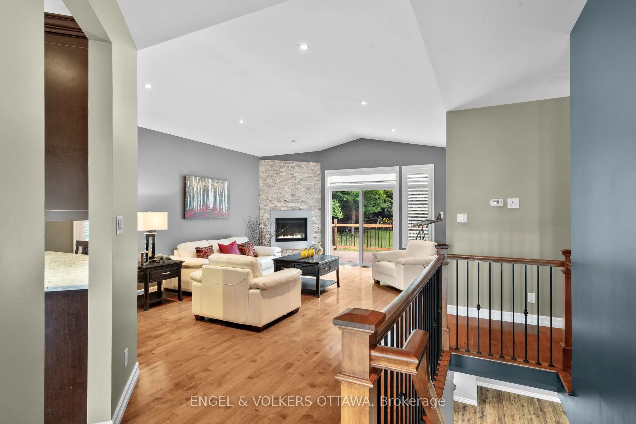 1313 Old Perth Road