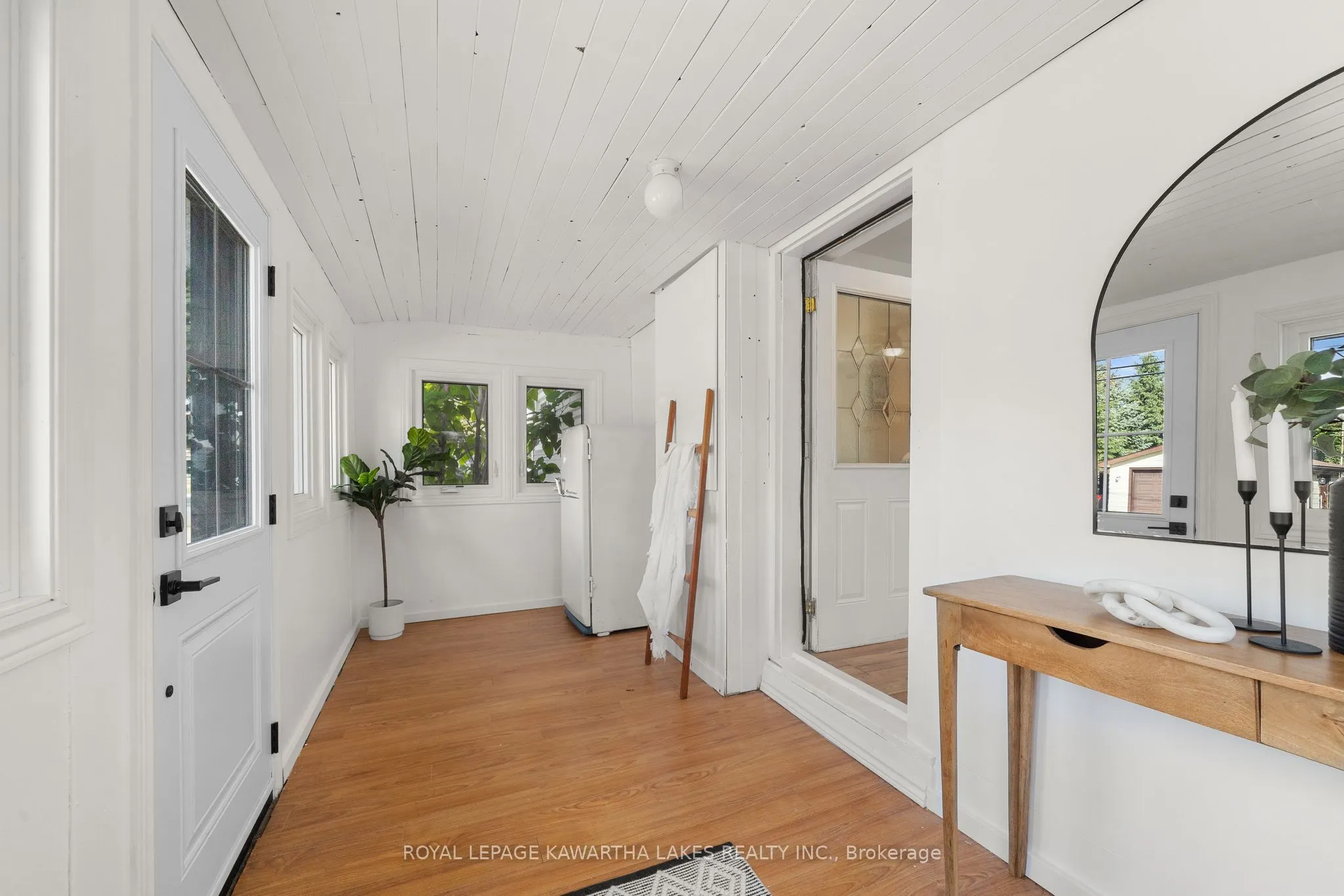 19 Prince Street E
