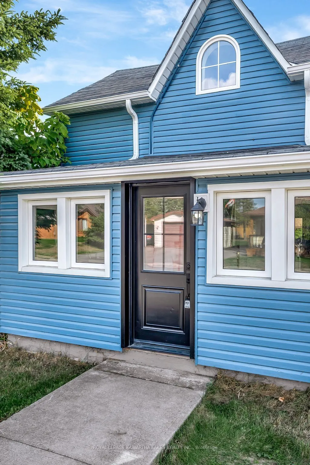 19 Prince Street E
