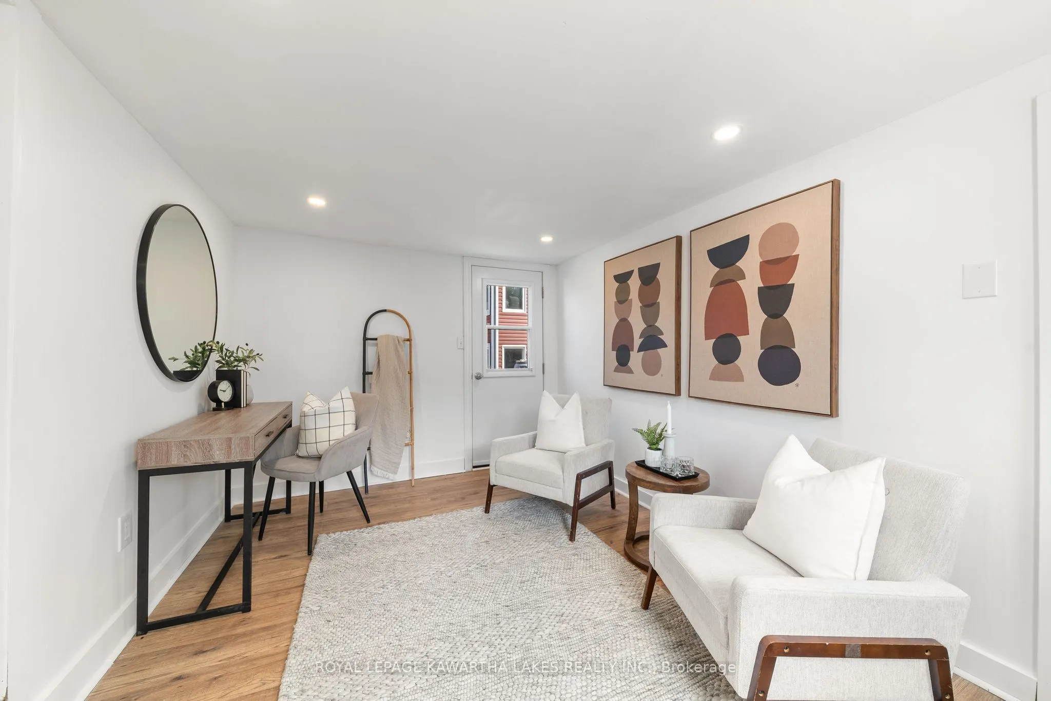 19 Prince Street E