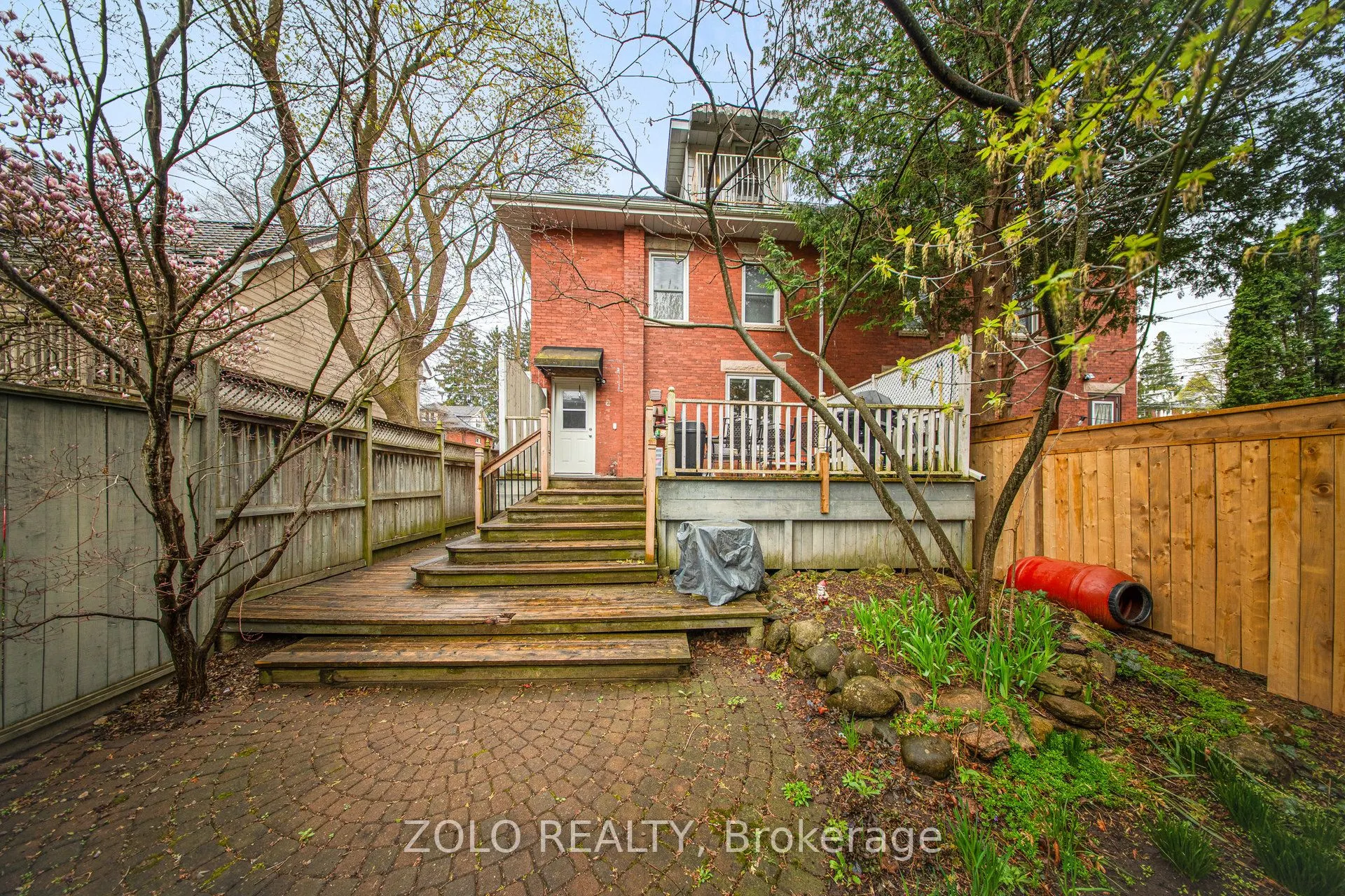 43 Forbes Avenue