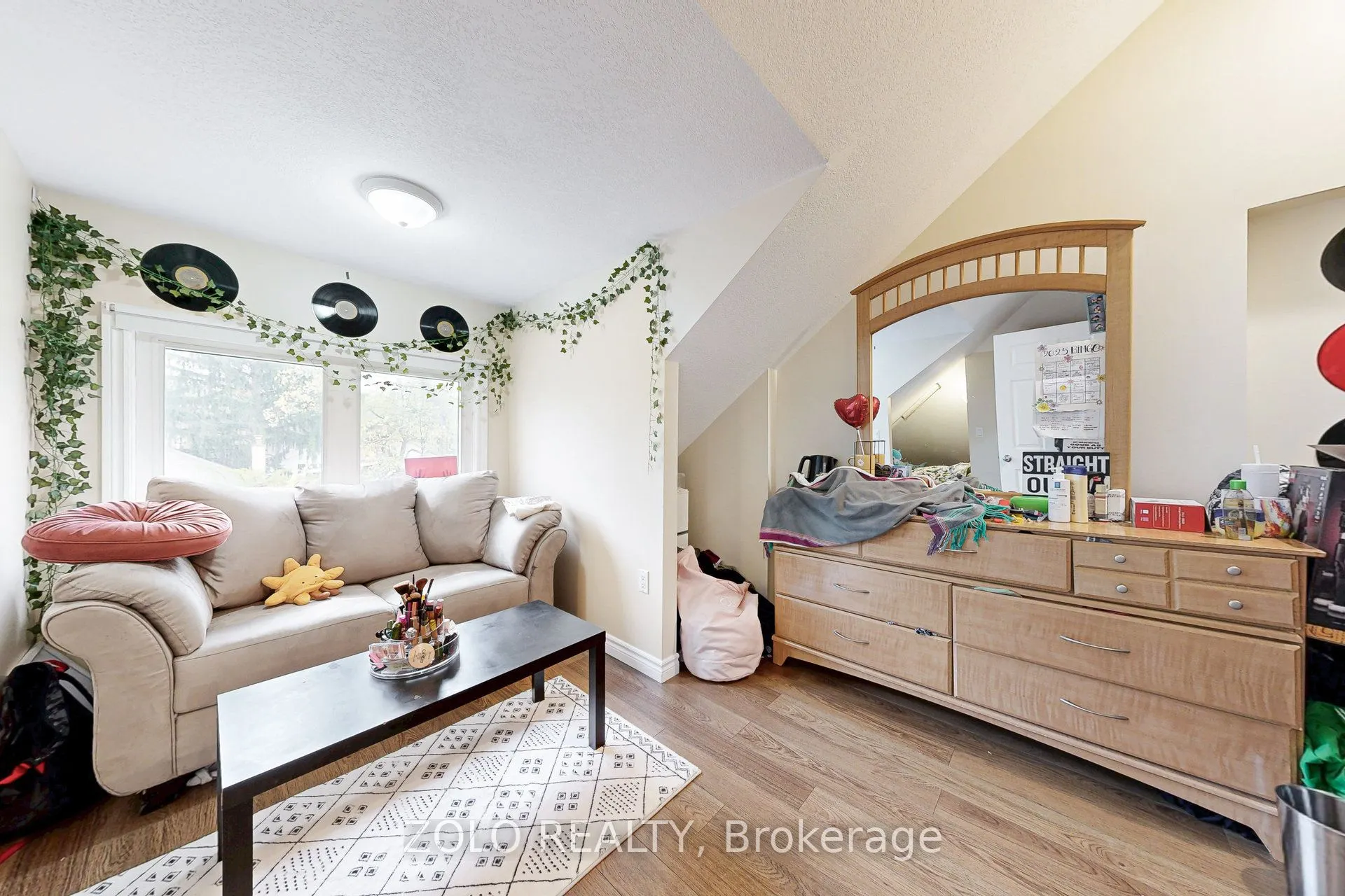 43 Forbes Avenue