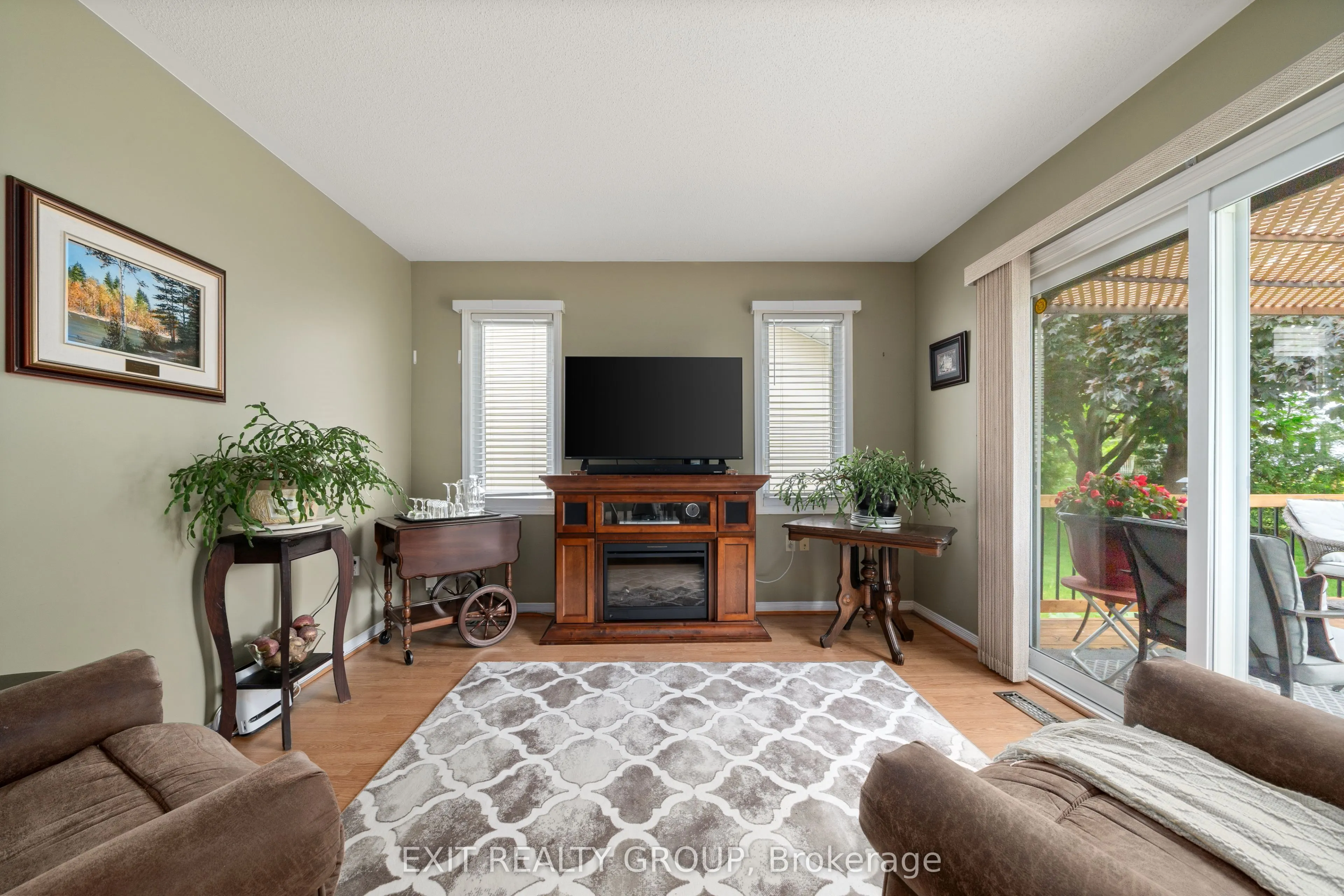 5 Cretney Drive