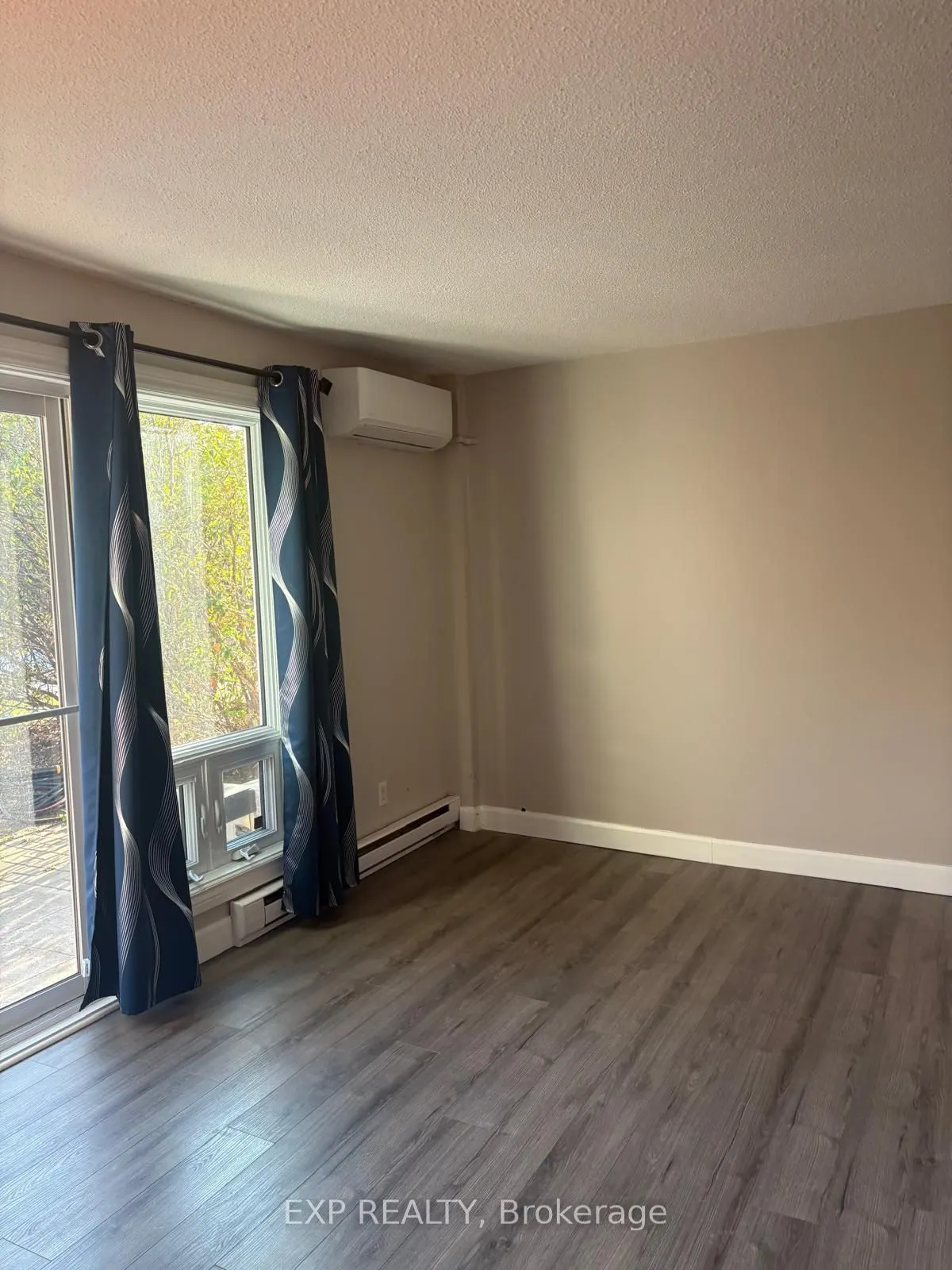 158 Mcarthur Avenue, #G3