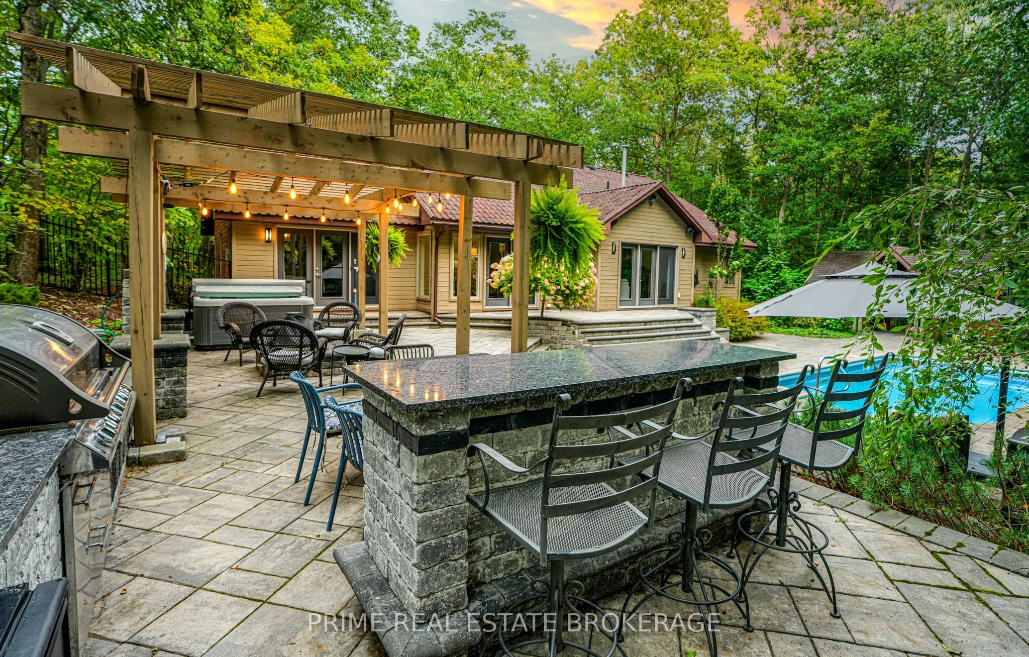 10219 Pinetree Drive