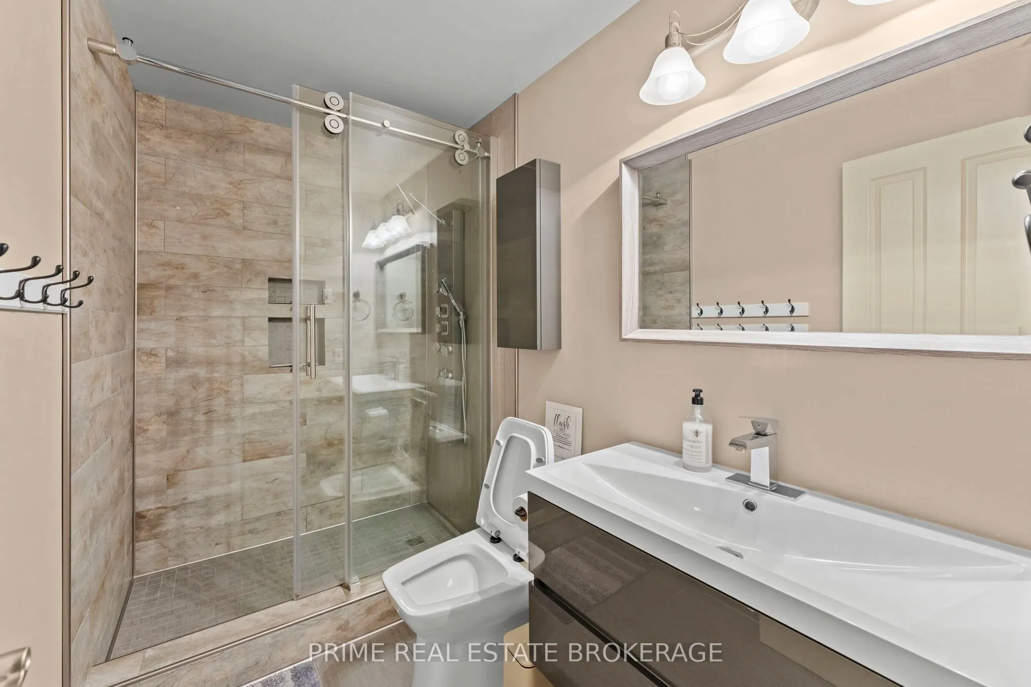 10219 Pinetree Drive