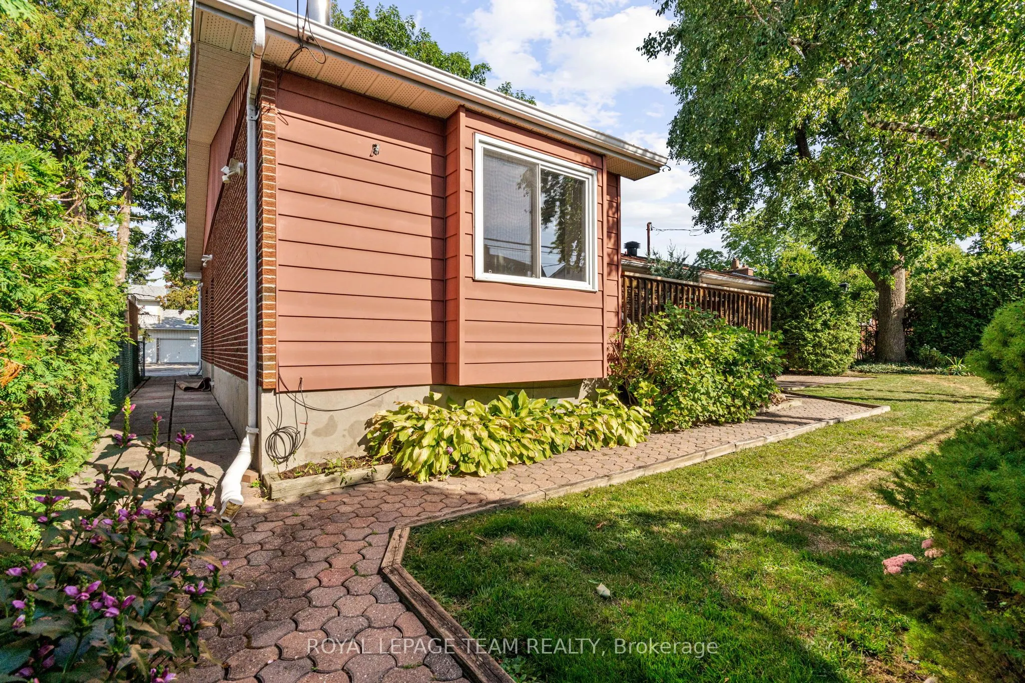 98 Starwood Road