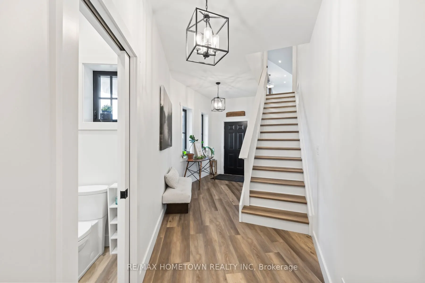 5 Shoreside Way