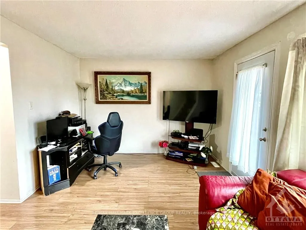 1906 BELMORE Lane, #8