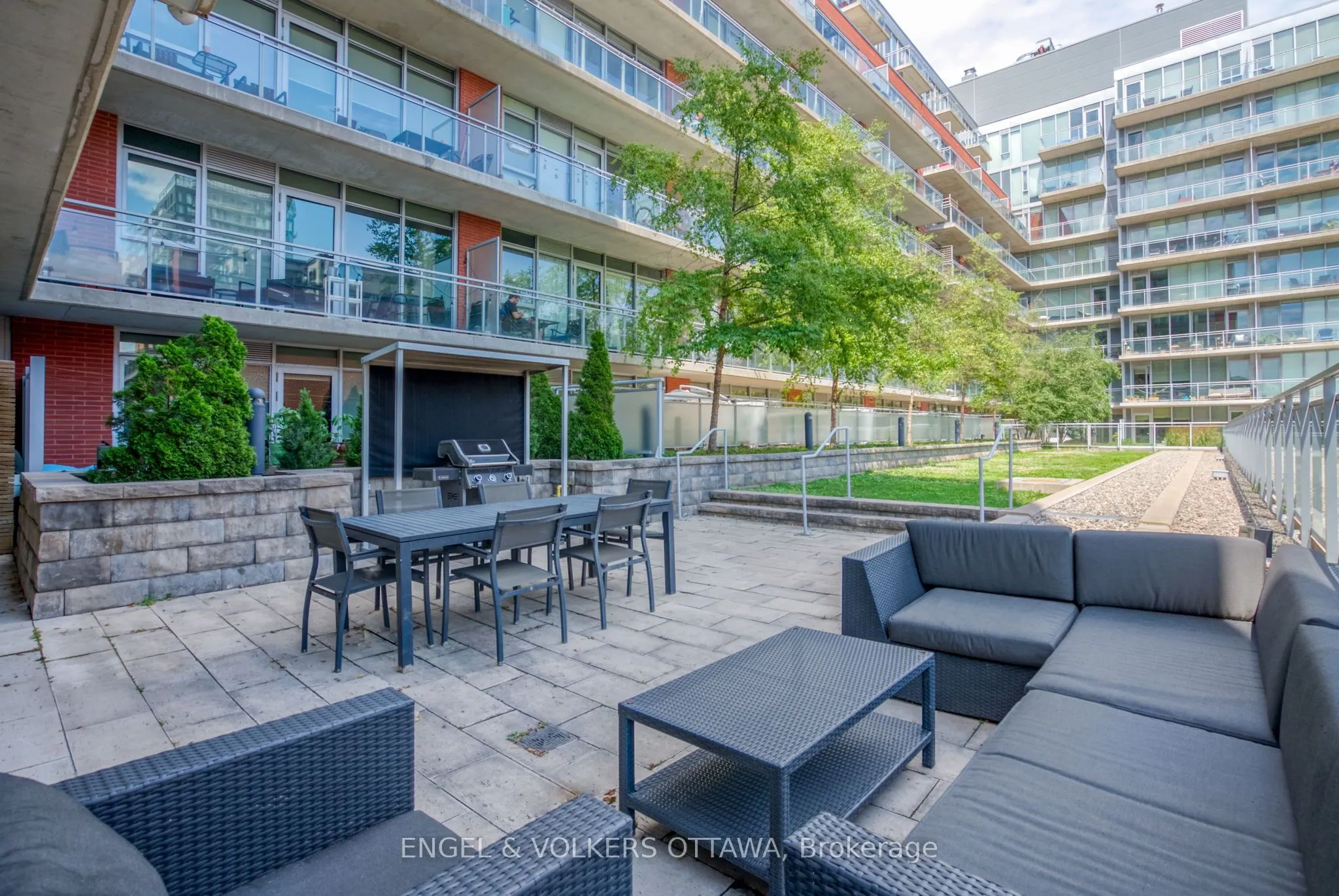 360 Mcleod Street, #603