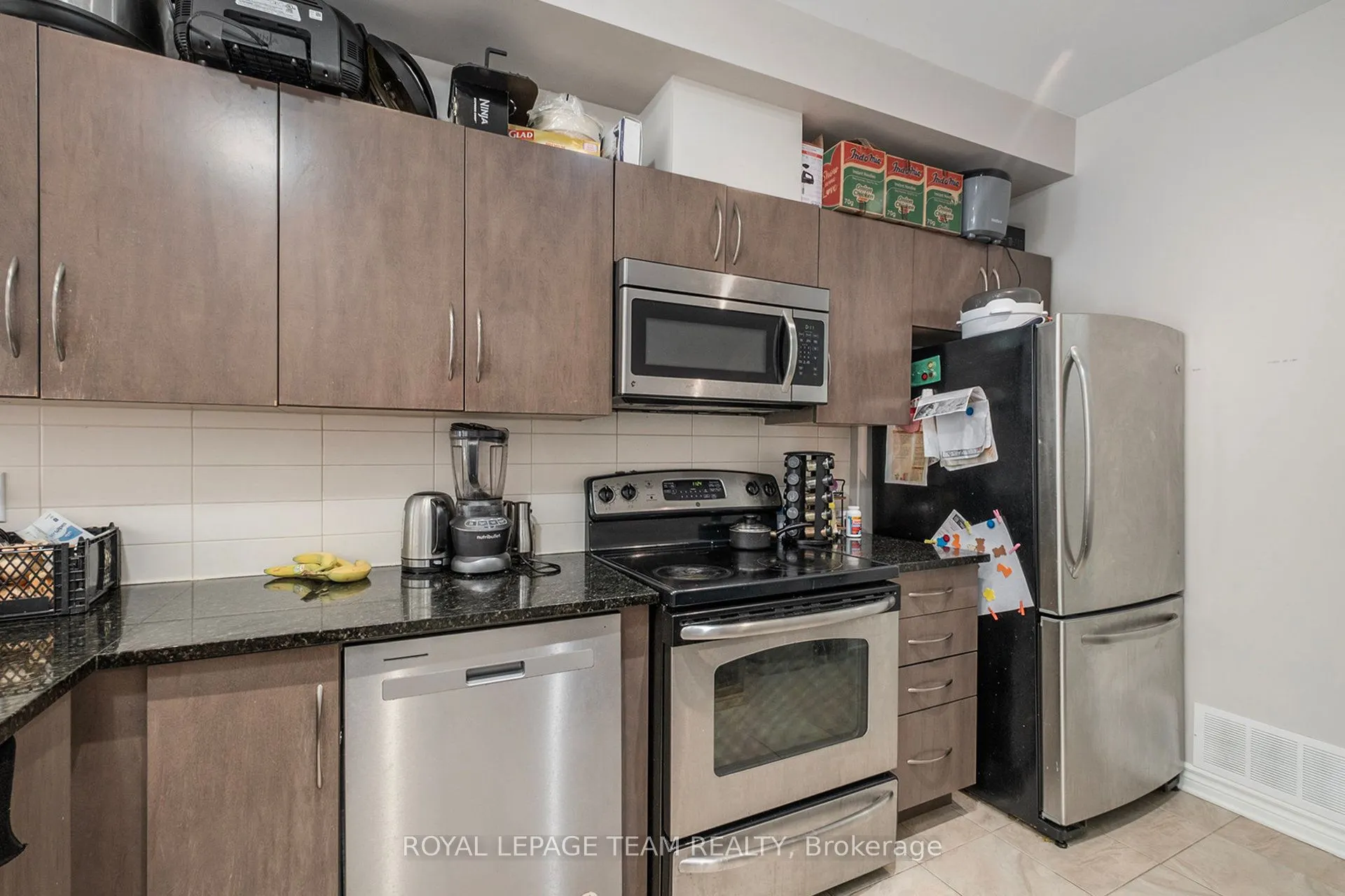289 Everest Private, #D