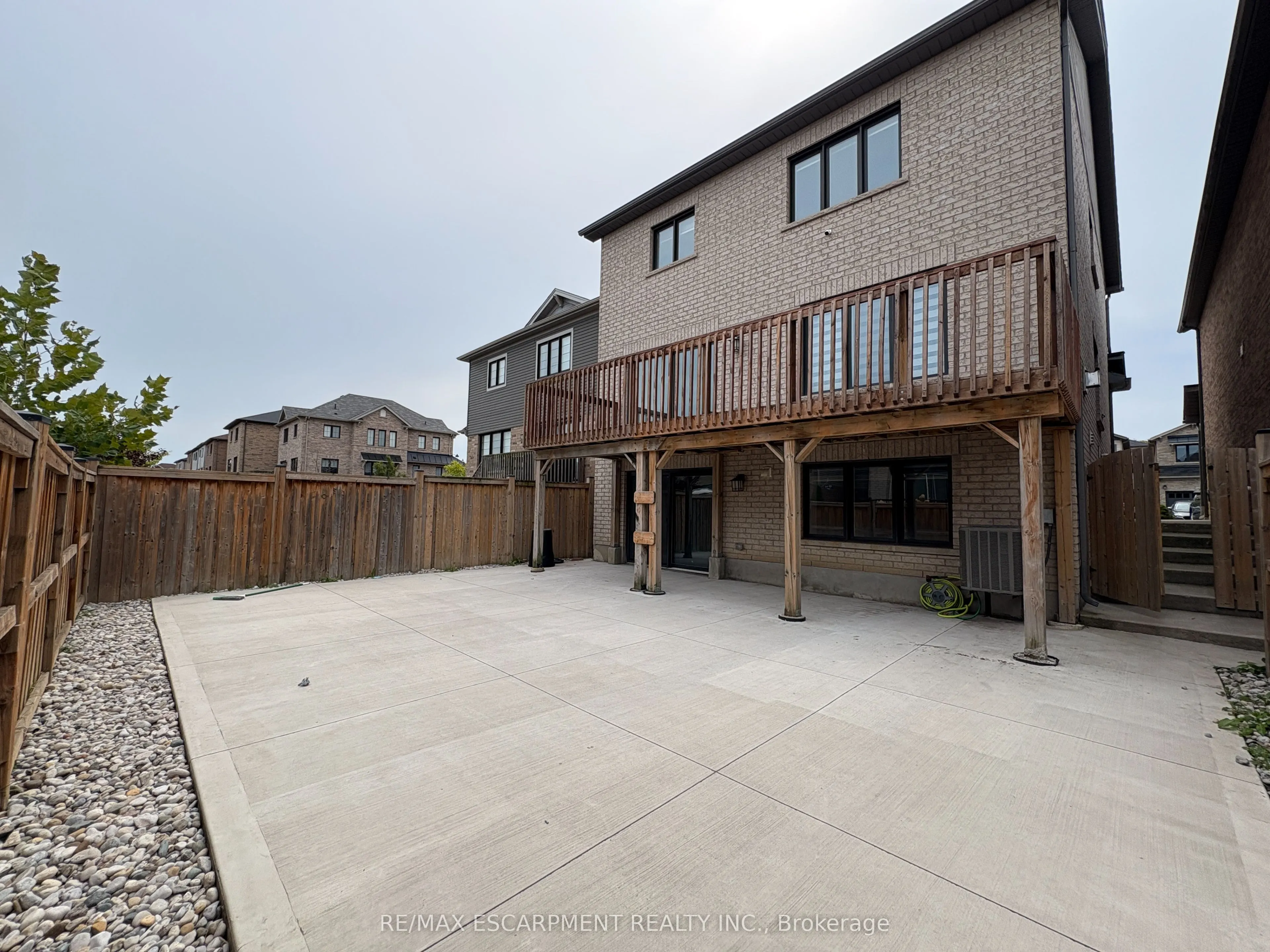 39 West Glen Avenue, #basement