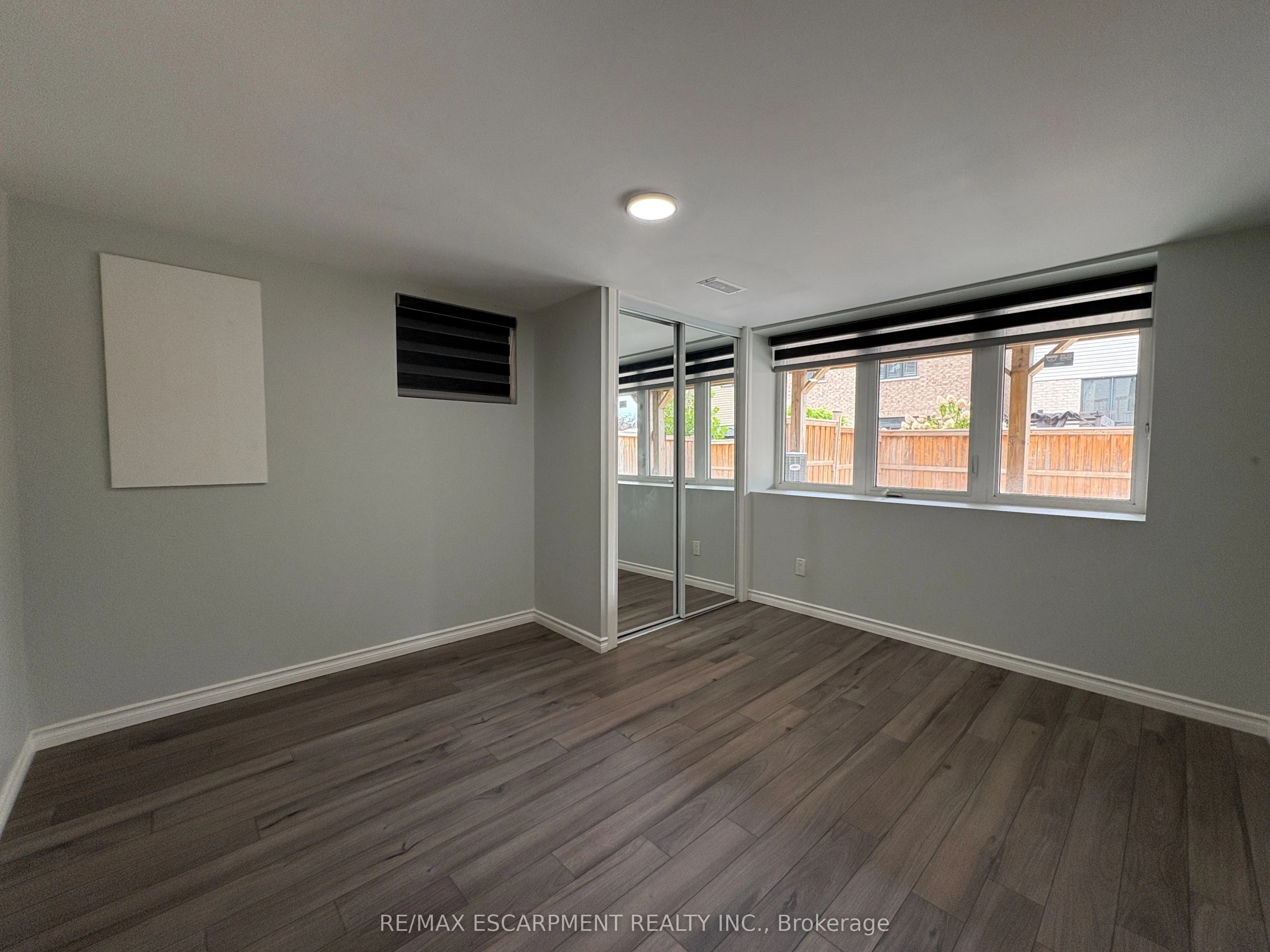 39 West Glen Avenue, #basement