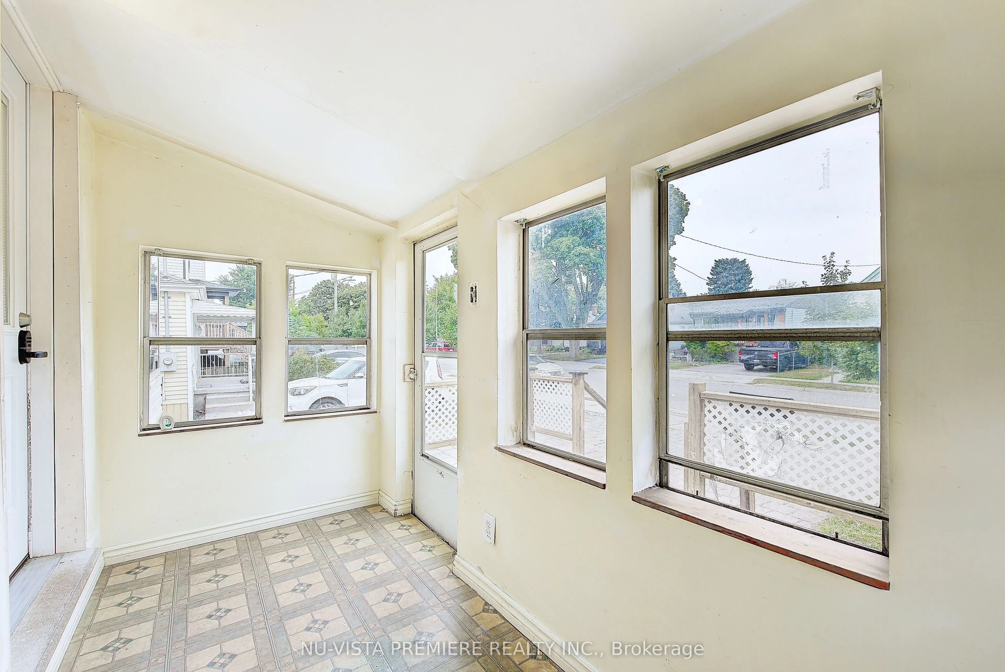 259 Sanders Street