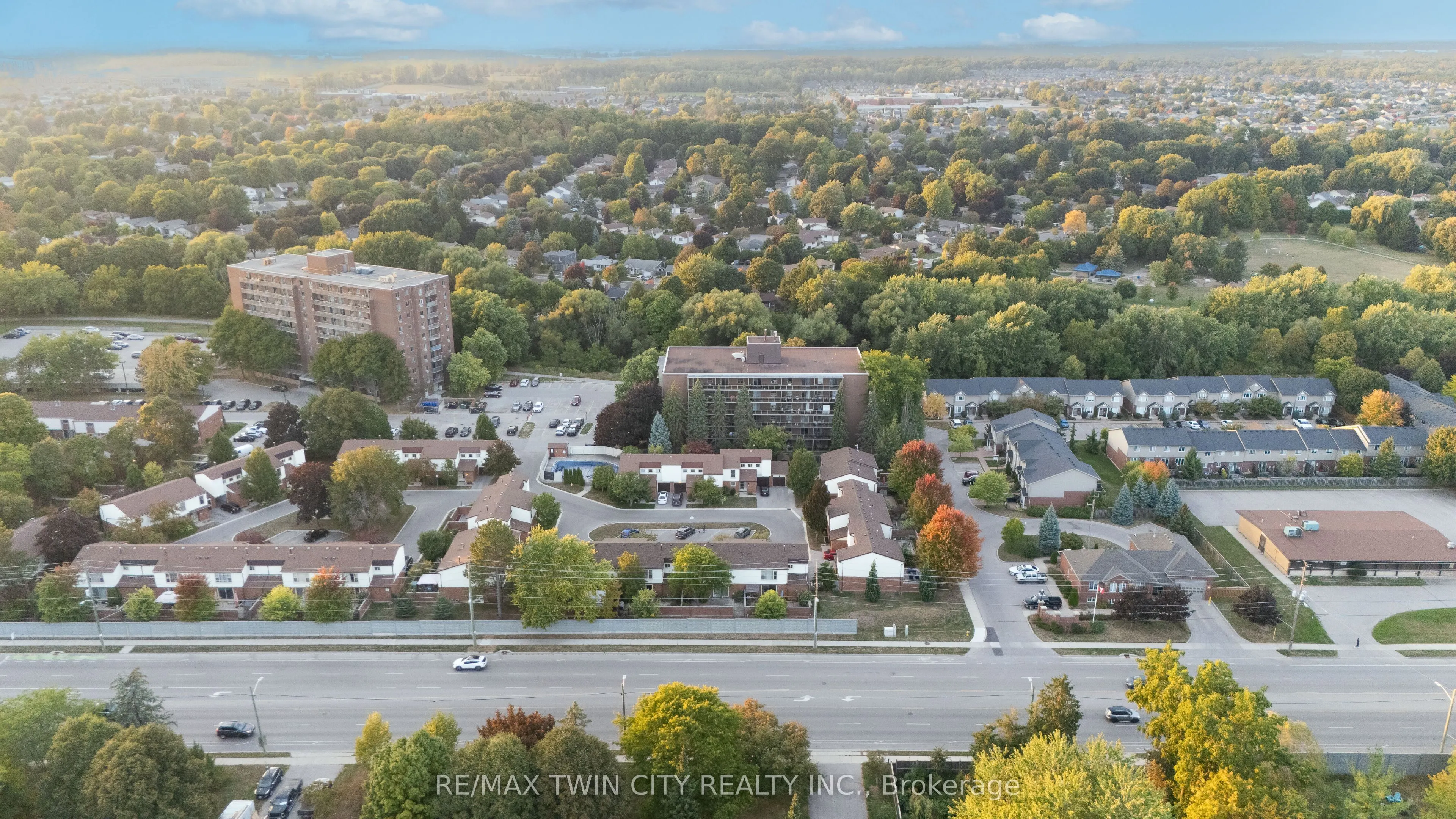 770 FANSHAWE PARK Road E, #60